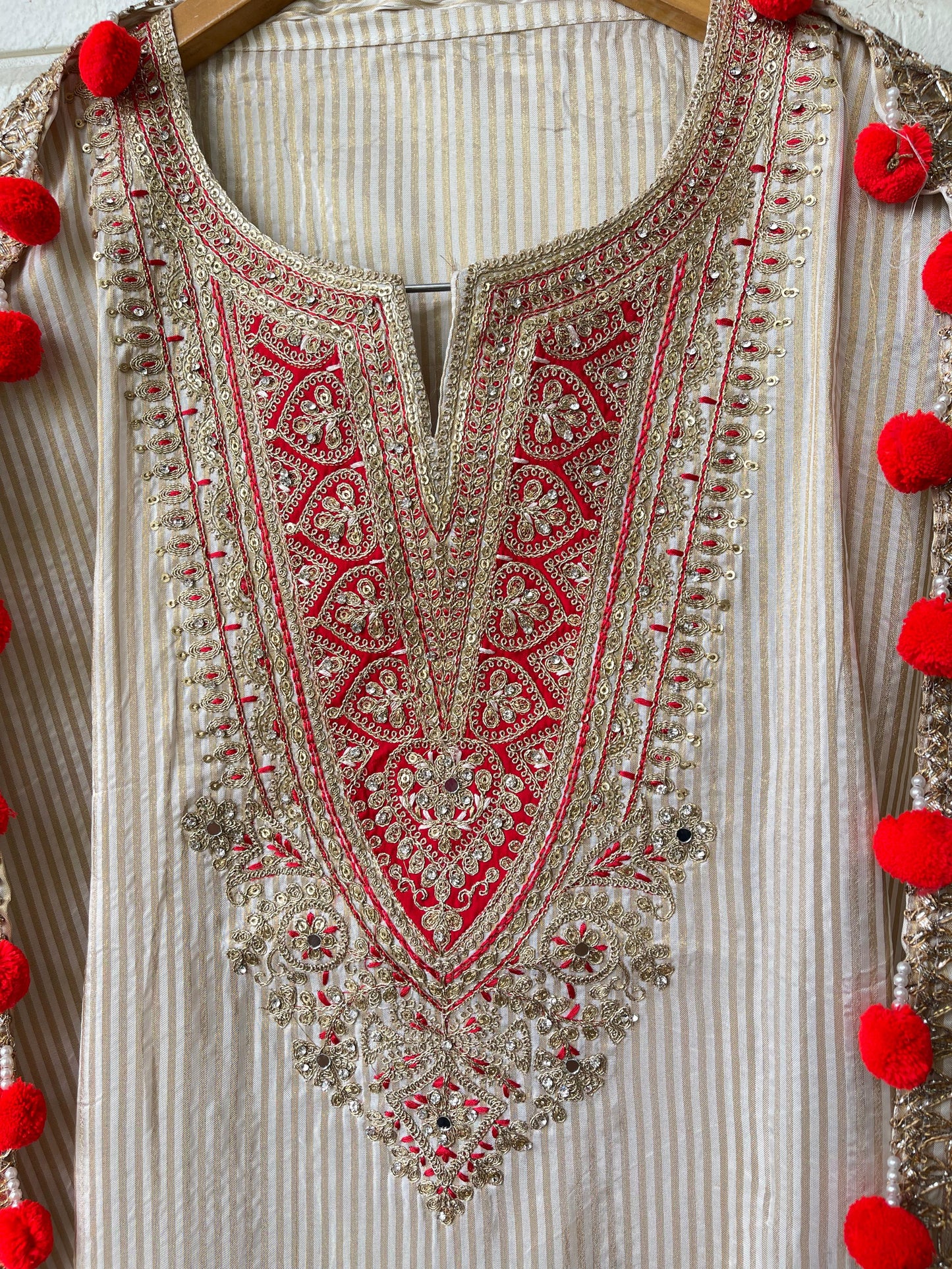 Banarasi self shimmer silk unstitched ladies suit Rc17764