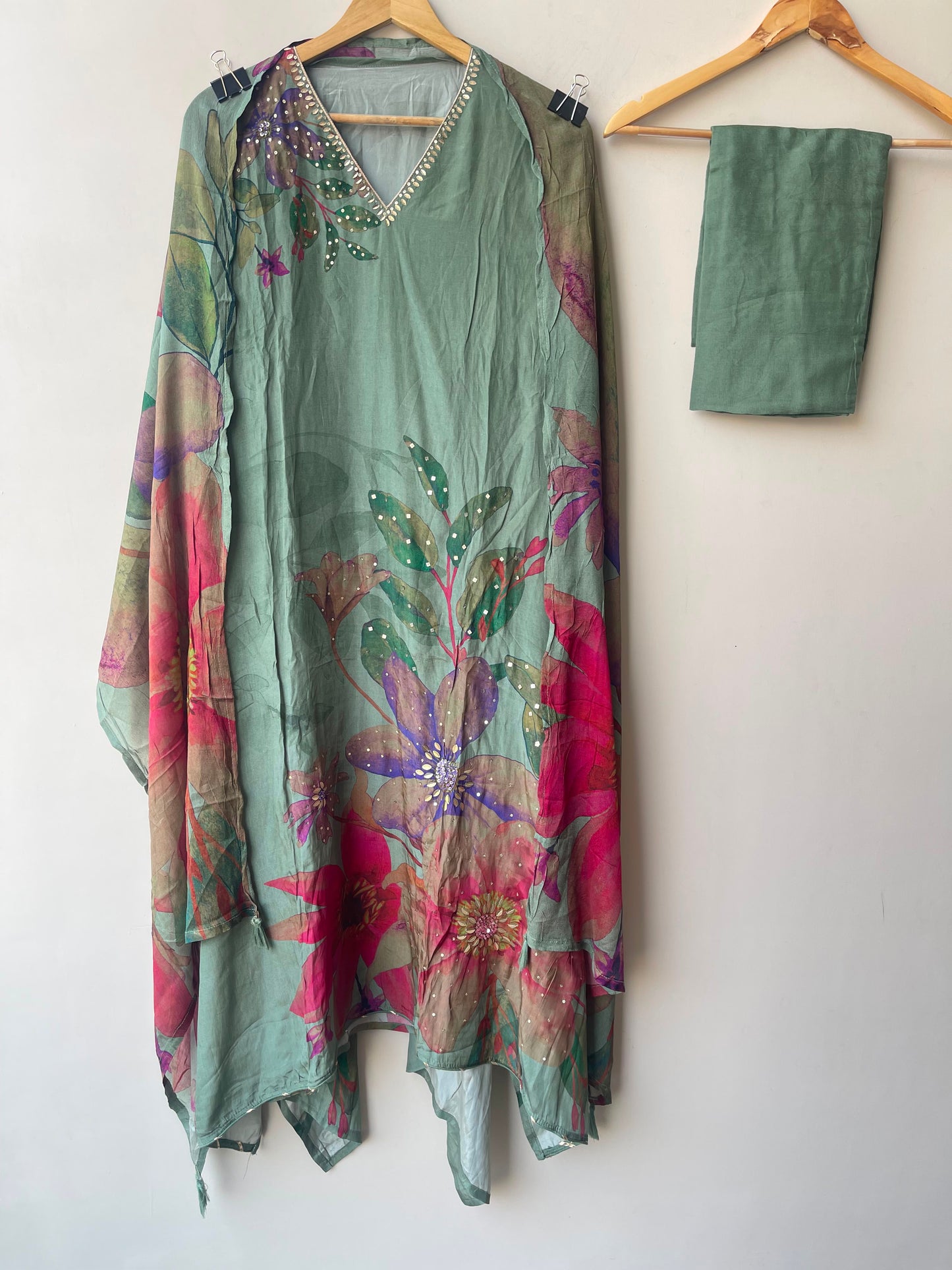 Pure crepe printed ladies unstitched suit Rc19002