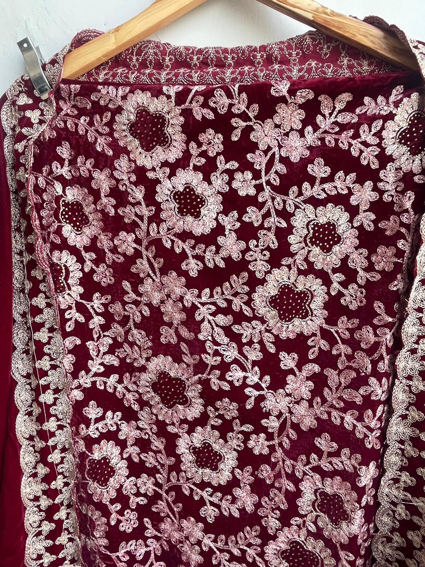 Resham embroidered unstitched velvet ladies suit Rc18838 (c)