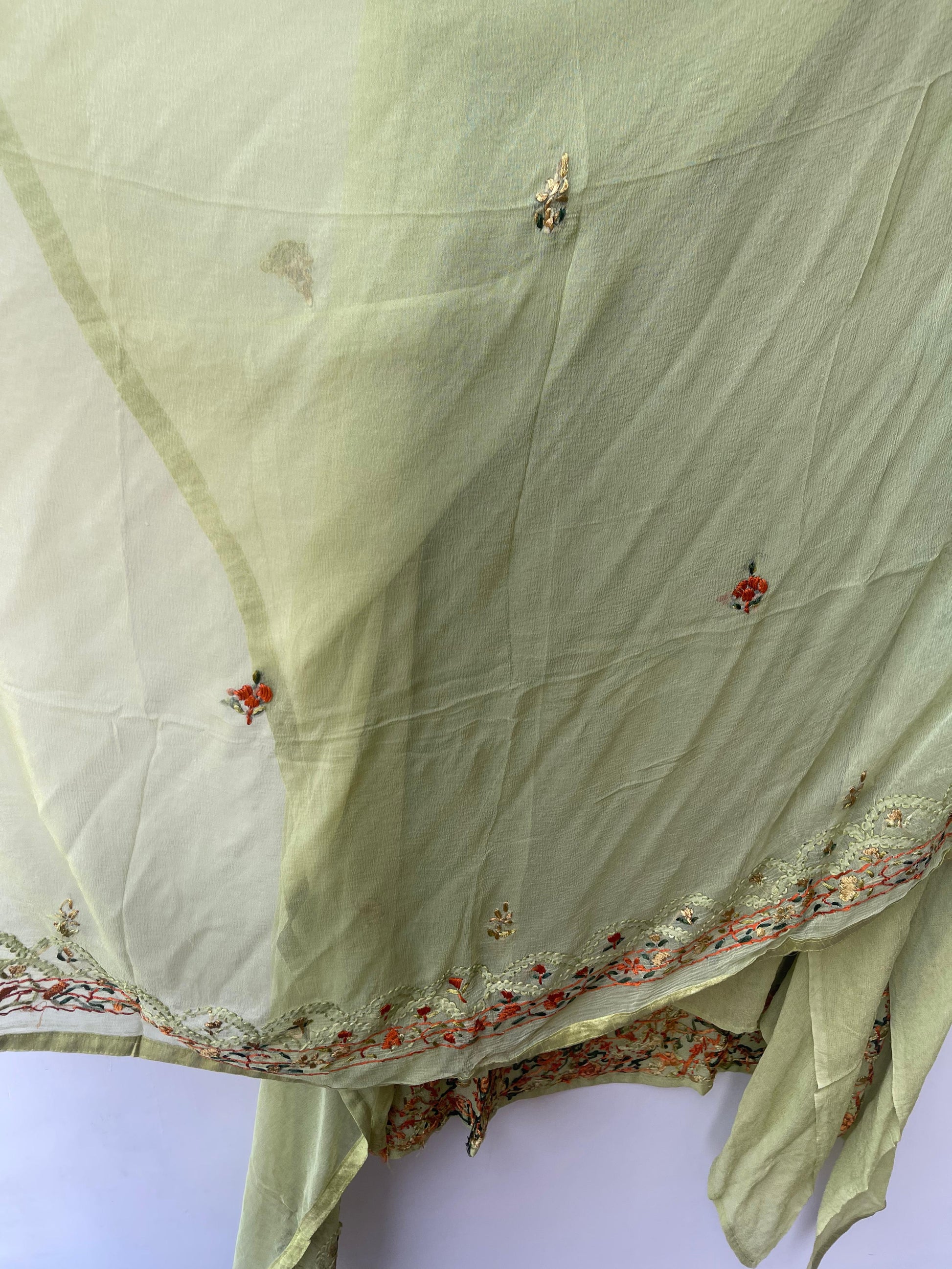 Laknavi Georgette Fabric Ladies Unstitched Suit RC-18831 – view 6