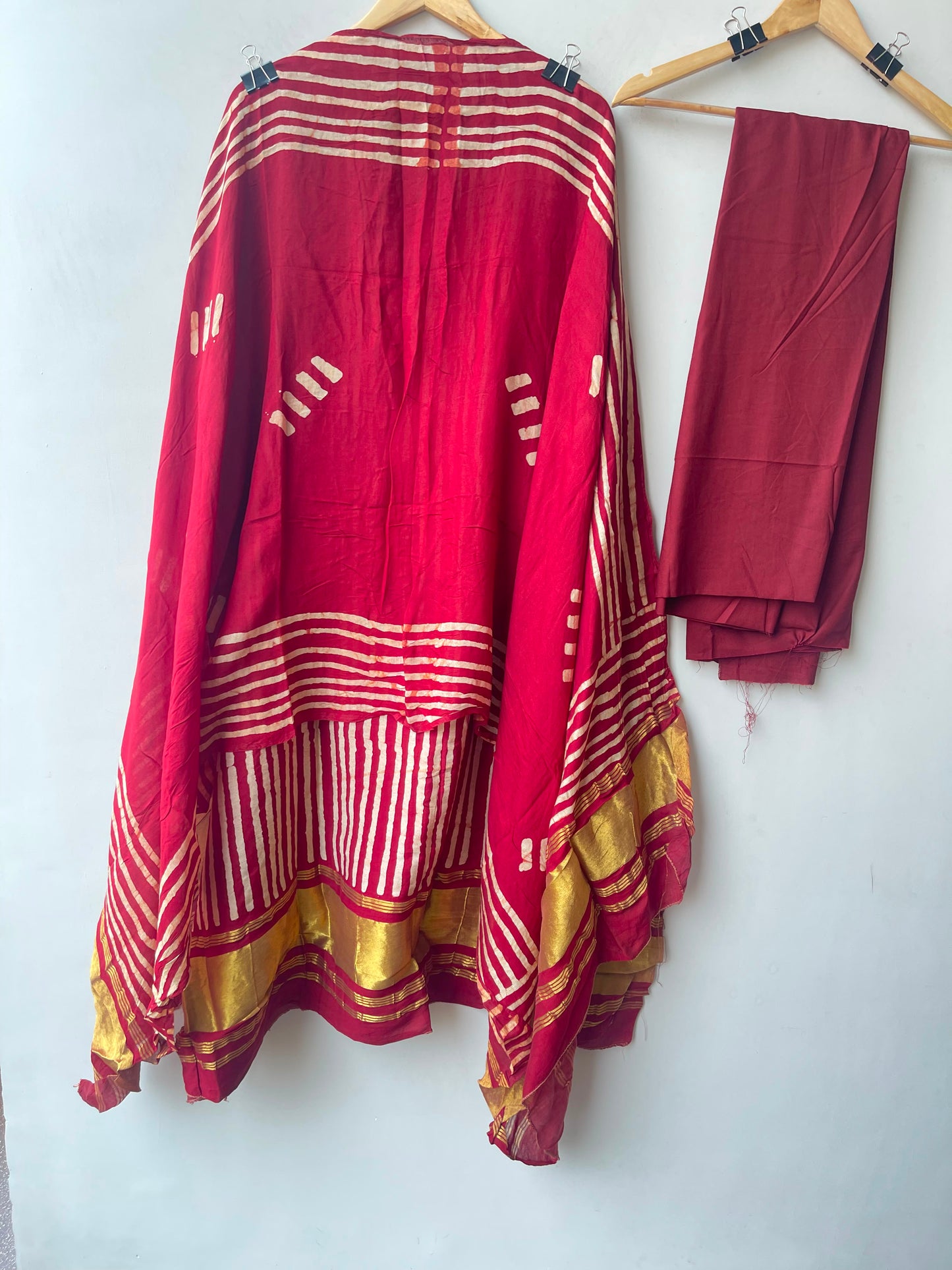 Cotton chanderi printed ladies unstitched suit Rc19265 (a)
