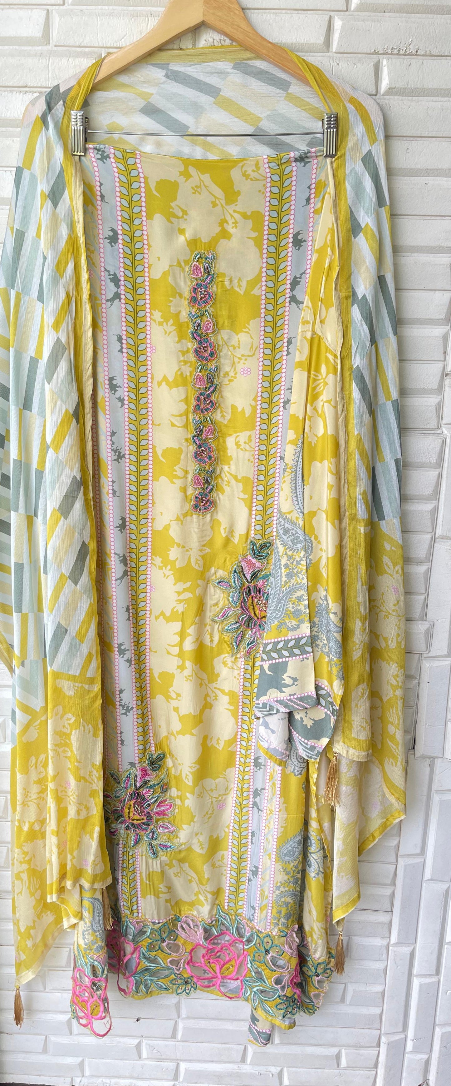 Muslin unstitched ladies suit Rc17414