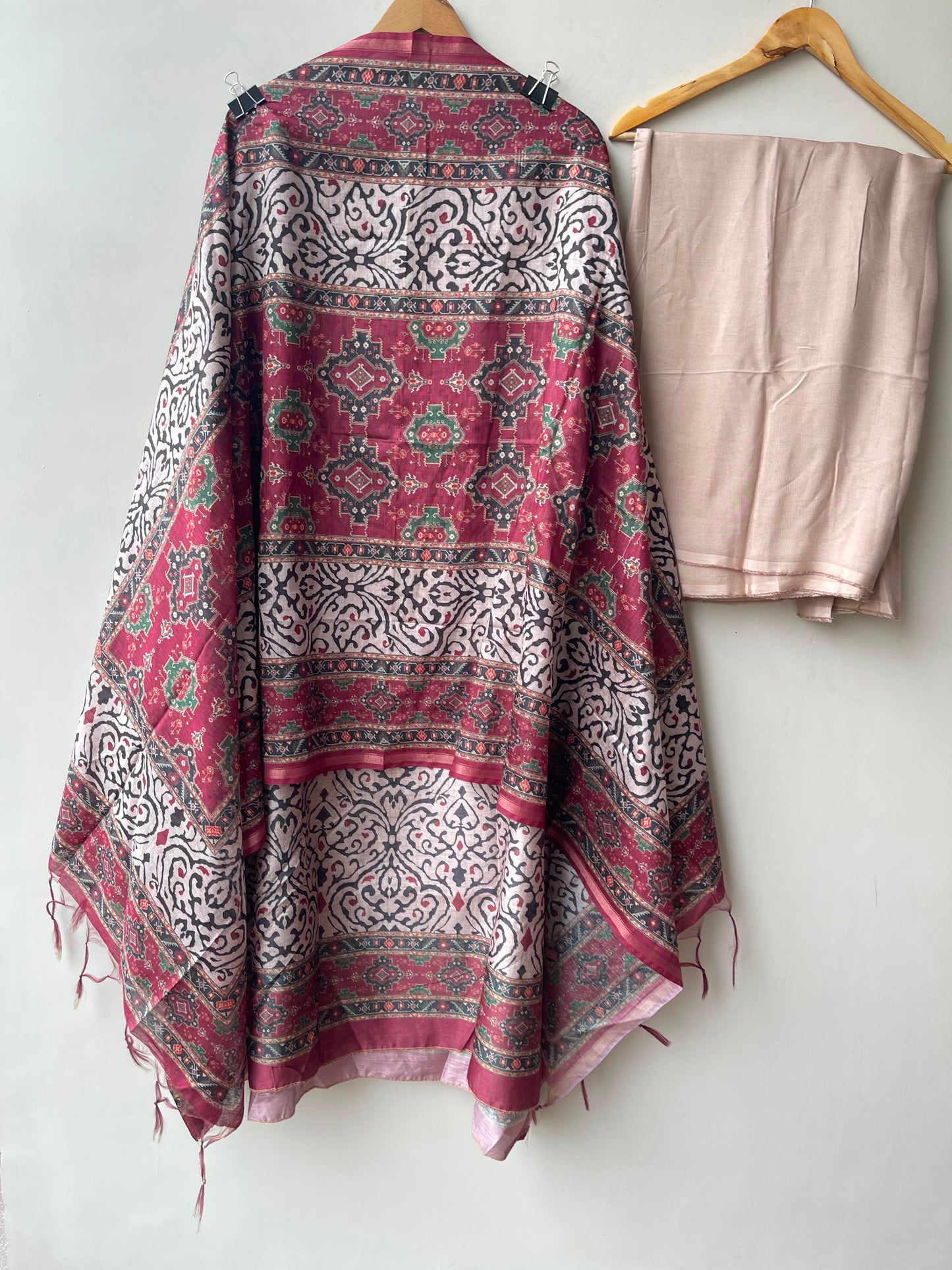 Soft mul chanderi printed unstitched ladies suit Rc18998