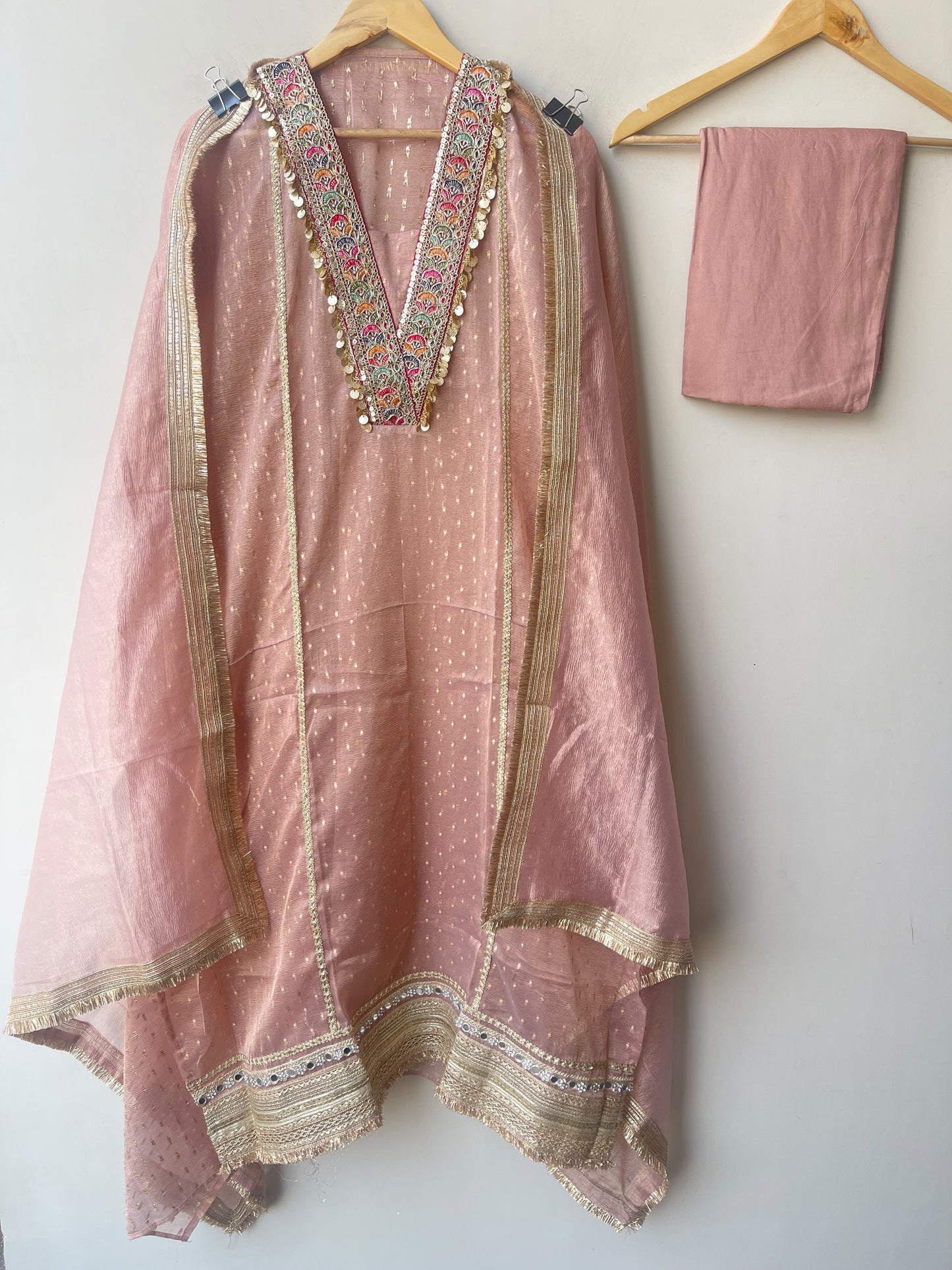 Banarsi shimmer tissue Embroidered Unstitched suit set