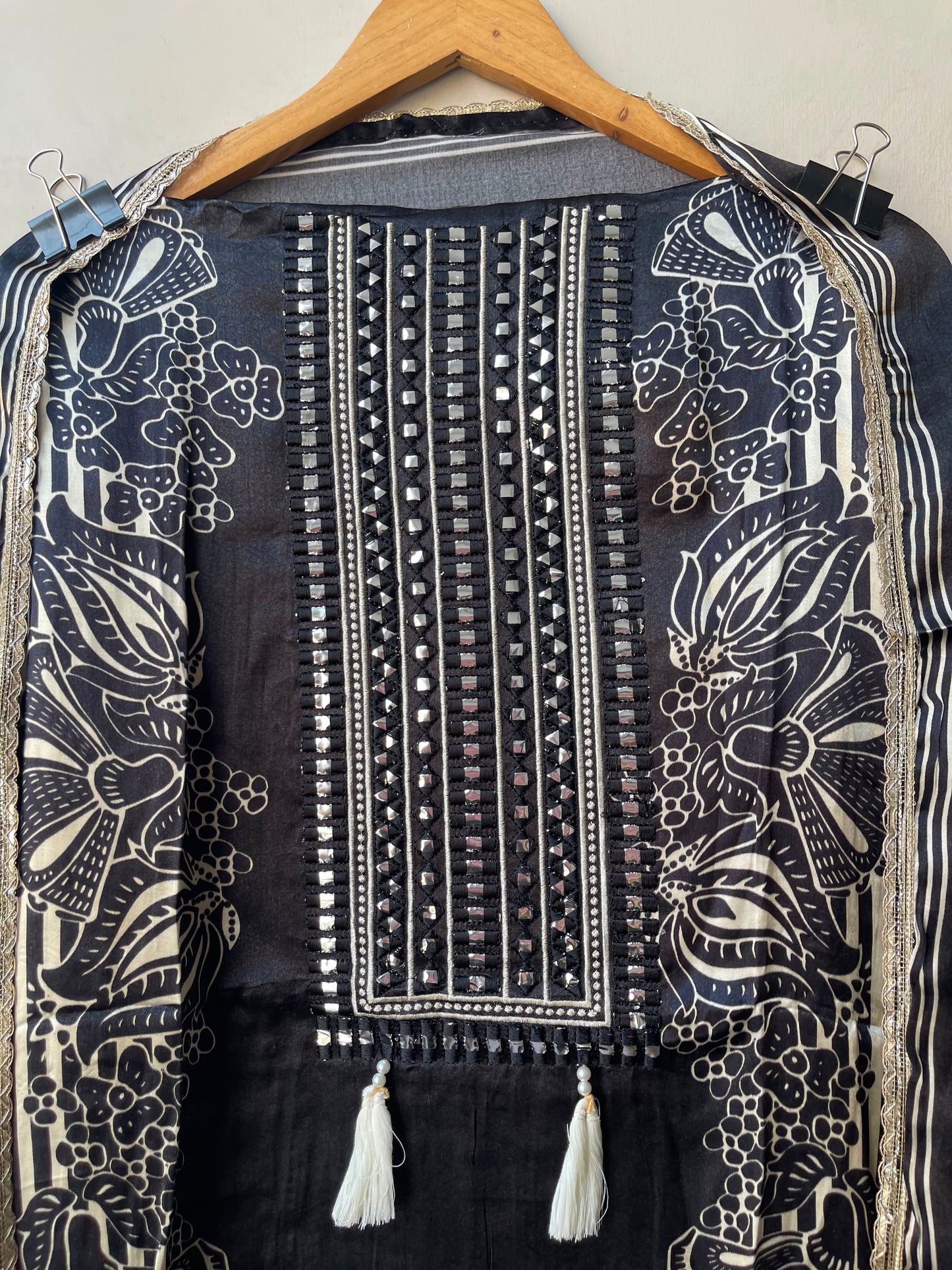 Gajji silk printed unstitched ladies suit Rc19311 (c)