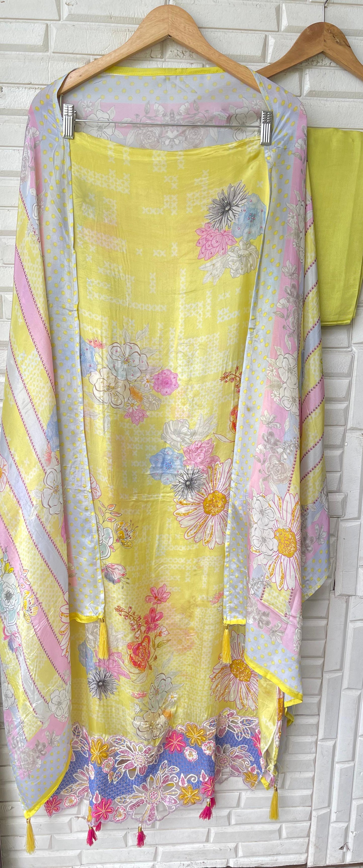 Muslin silk unstitched ladies suit Rc17760