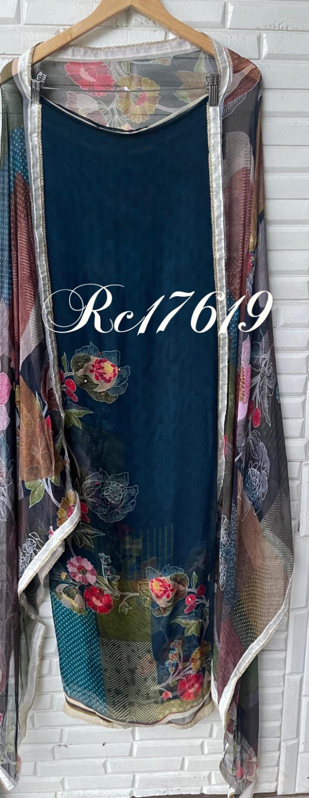 Burberry unstitched ladies suit Rc17619 (a)