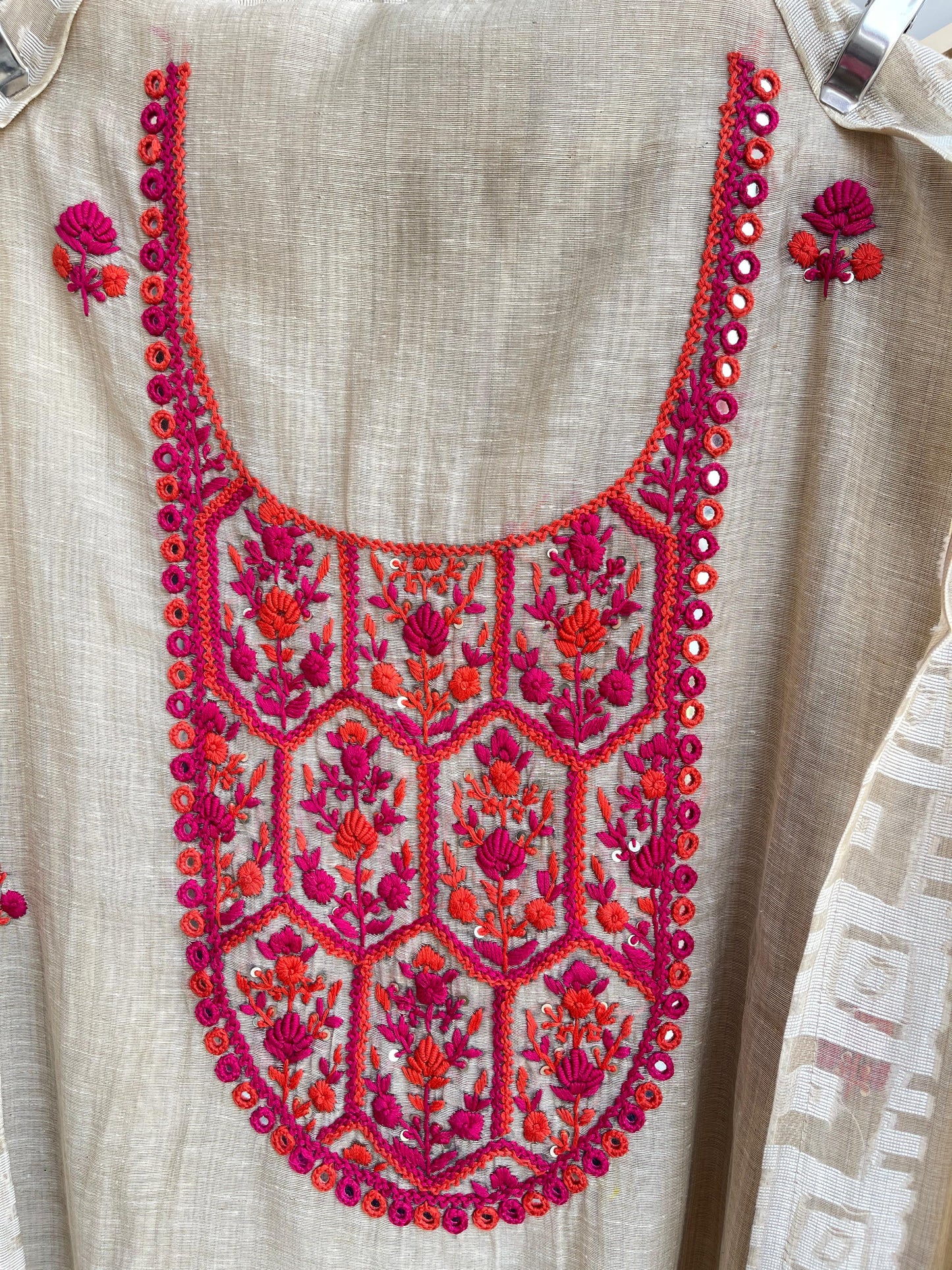 Self khadi mul chanderi unstitched ladies suit Rc17935