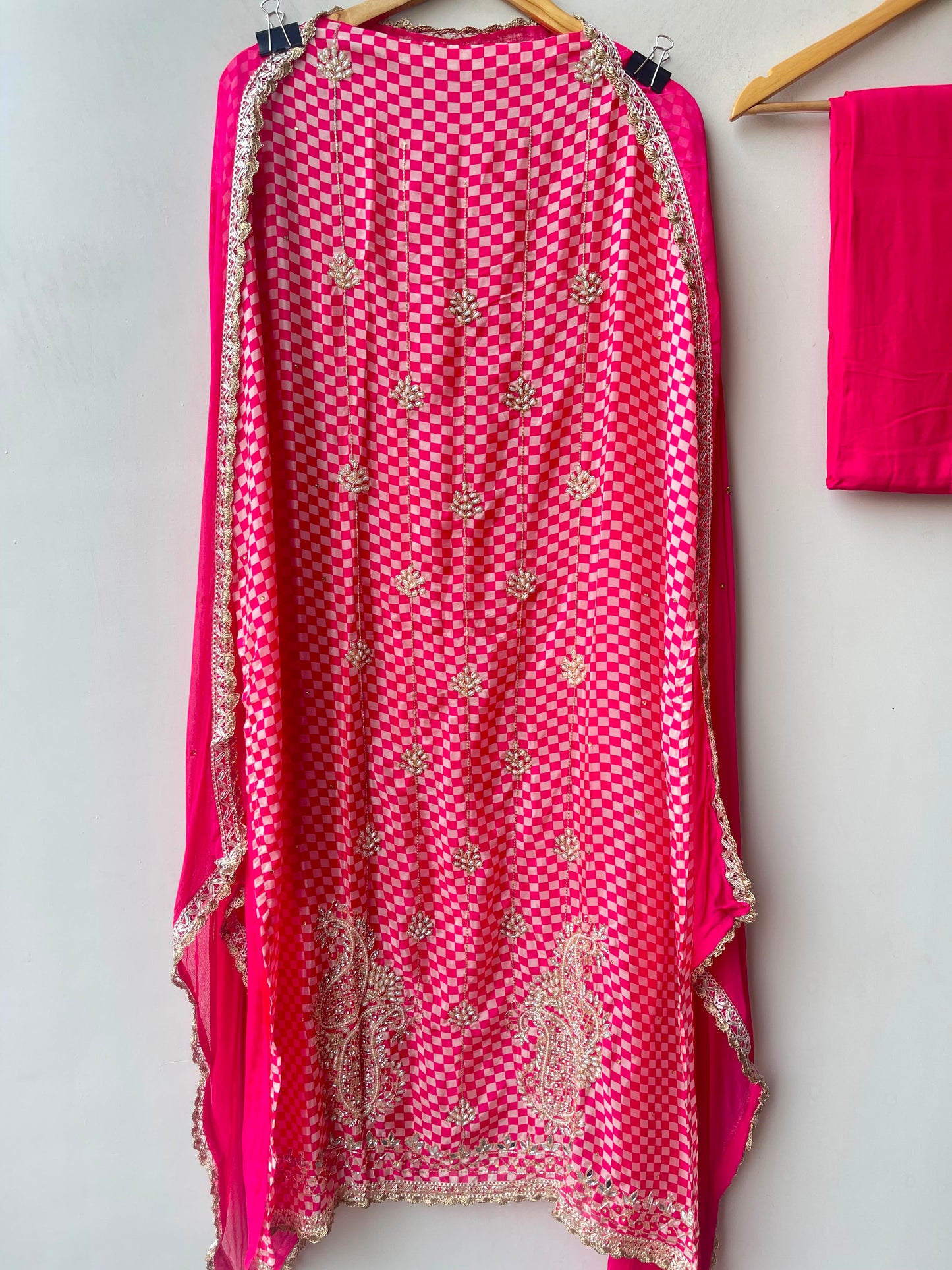 Mul chanderi printed ladies unstitched suit Rc19238