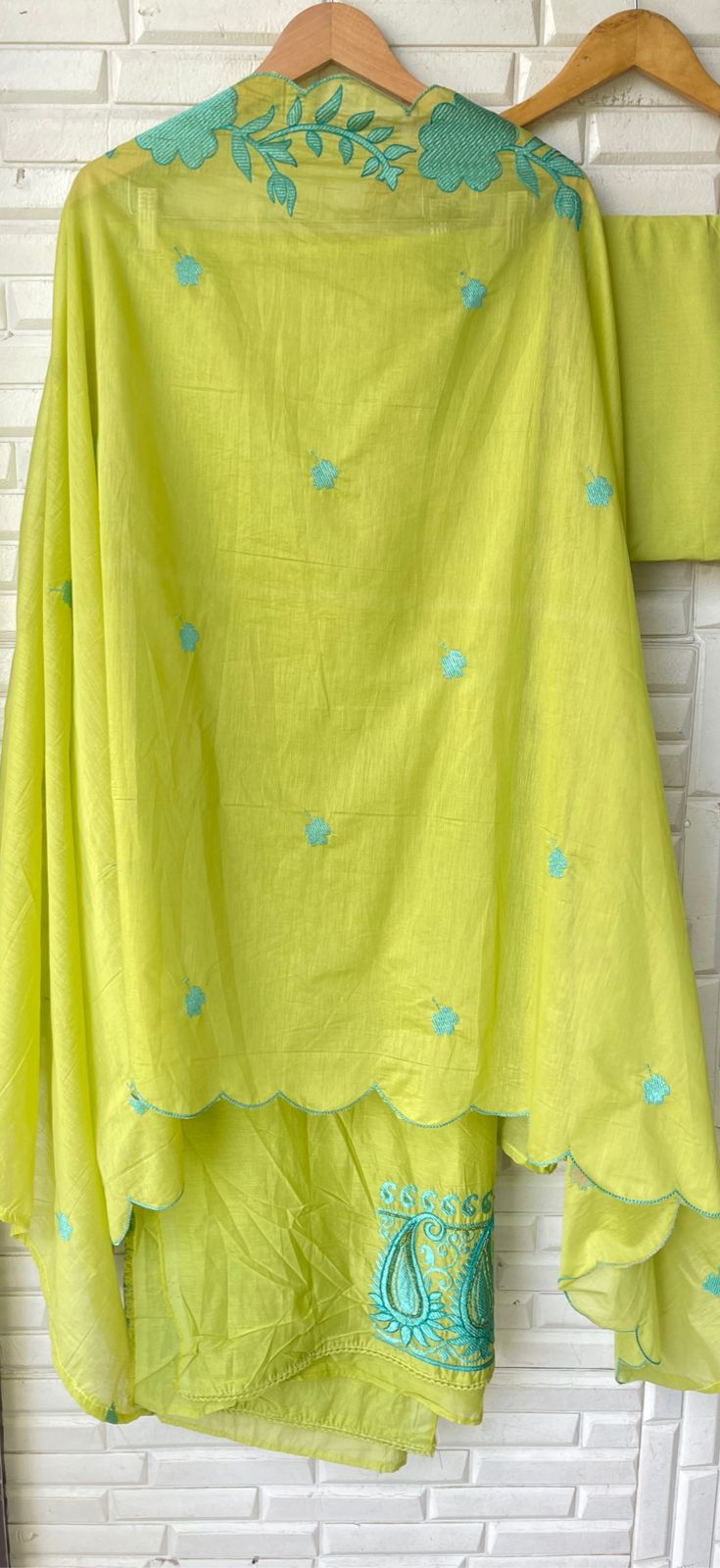 Mul chanderi unstitched ladies suit Rc17718