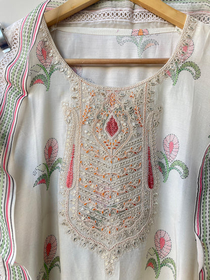 Muslin Printed Semi Stitched Ladies Suit RC-18718 – view 4