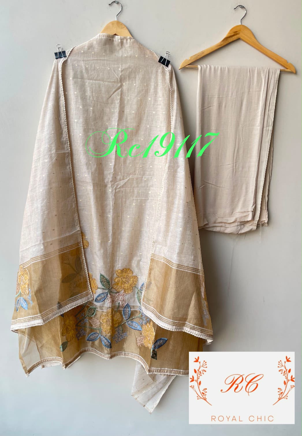 Banarsi mul chanderi ladies unstitched suit Rc19117