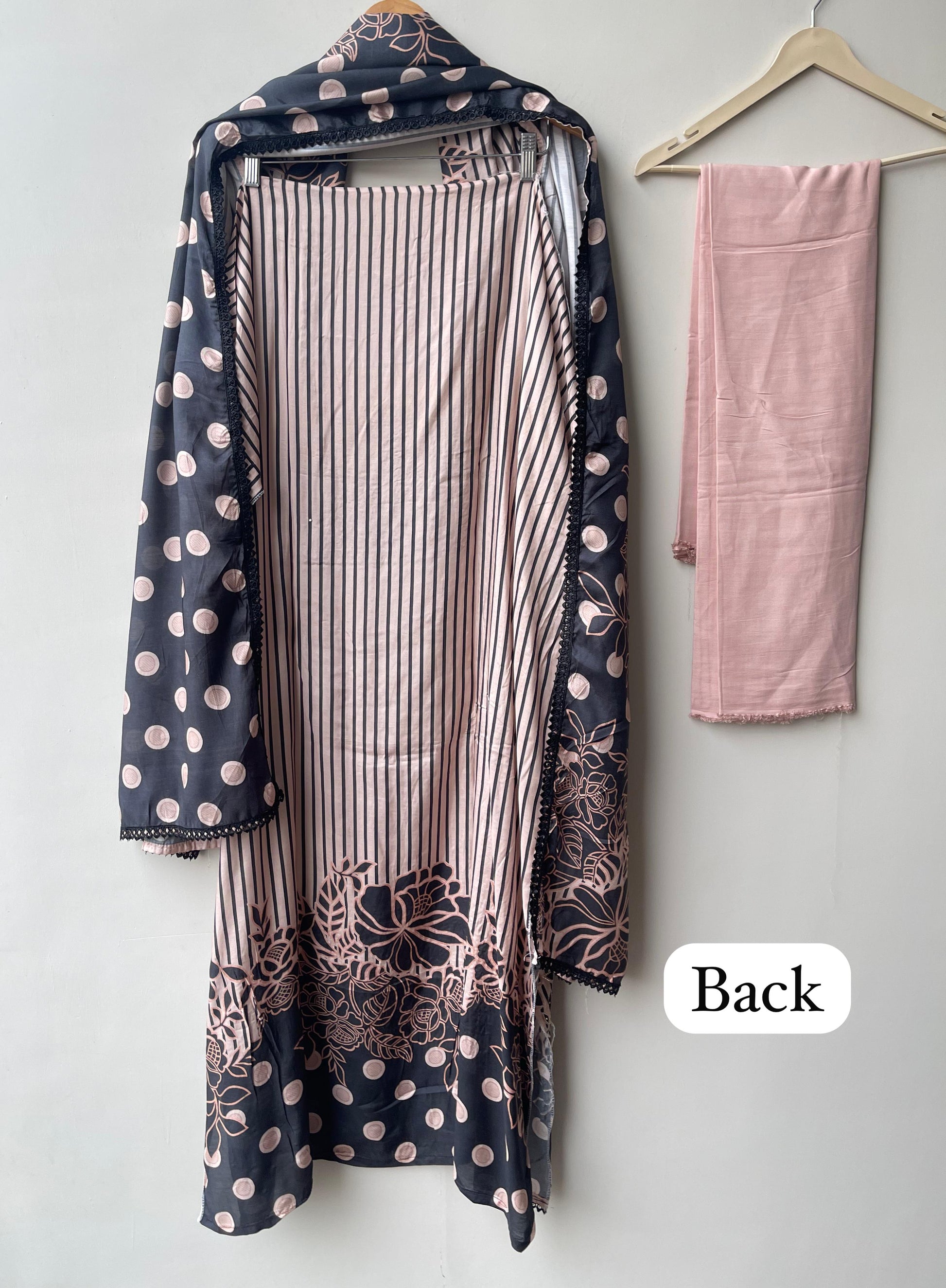 Muslin Printed Unstitched Ladies Suit RC-18764 – view 5