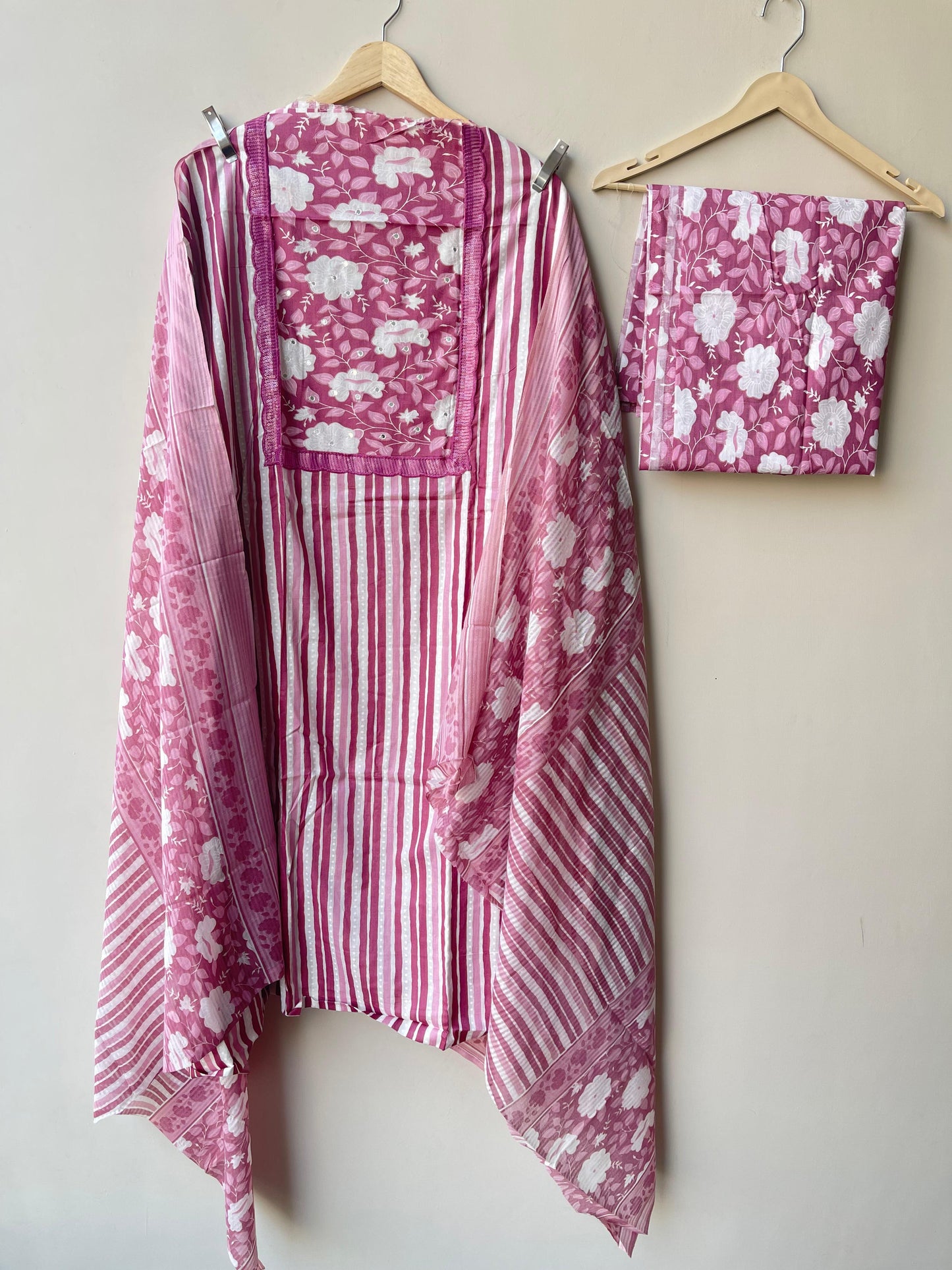 Cotton printed unstitched ladies suit Rc18909 (a)