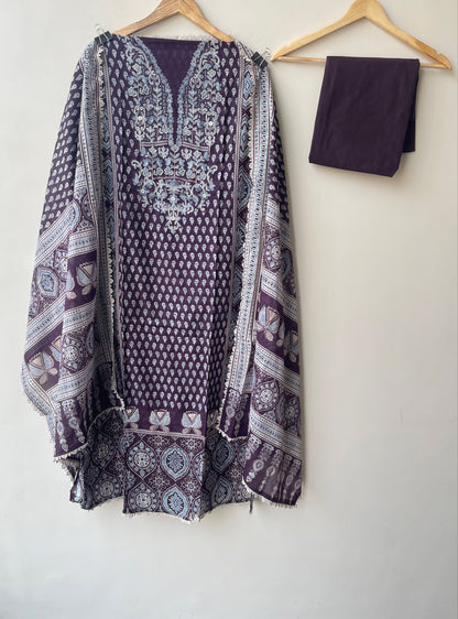 Mul cotton printed unstitched ladies suit Rc18983