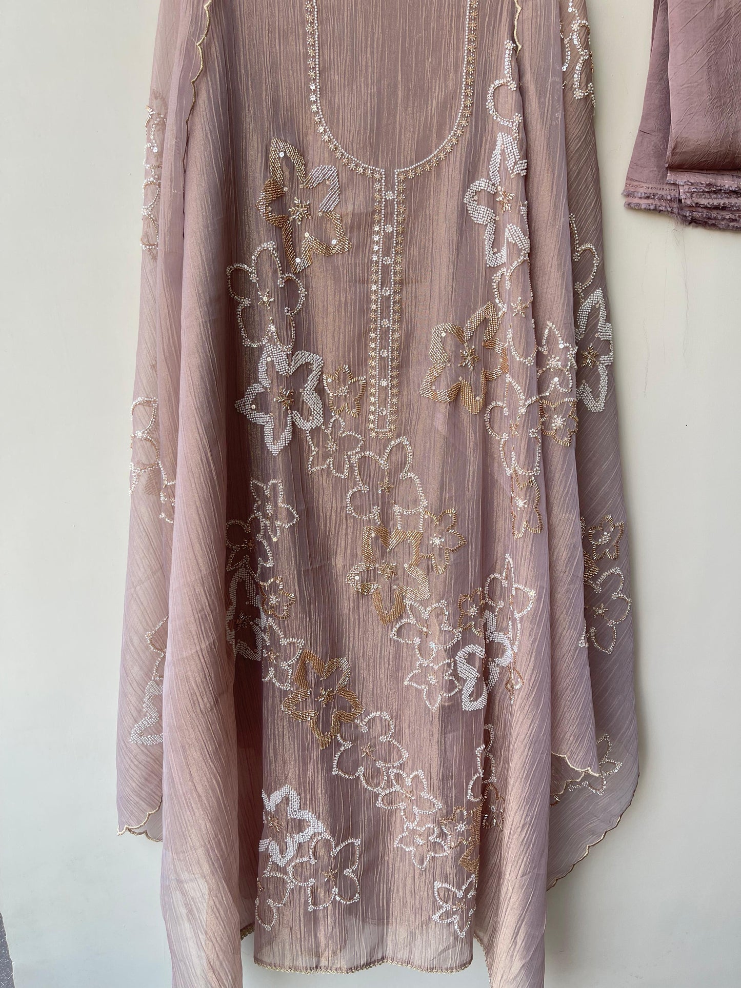 Pure shimmer crushed tissue unstitched ladies suit Rc18797