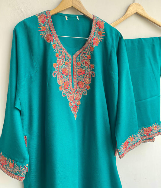 Kashmiri readymade woolen pheron kurta Rc18253