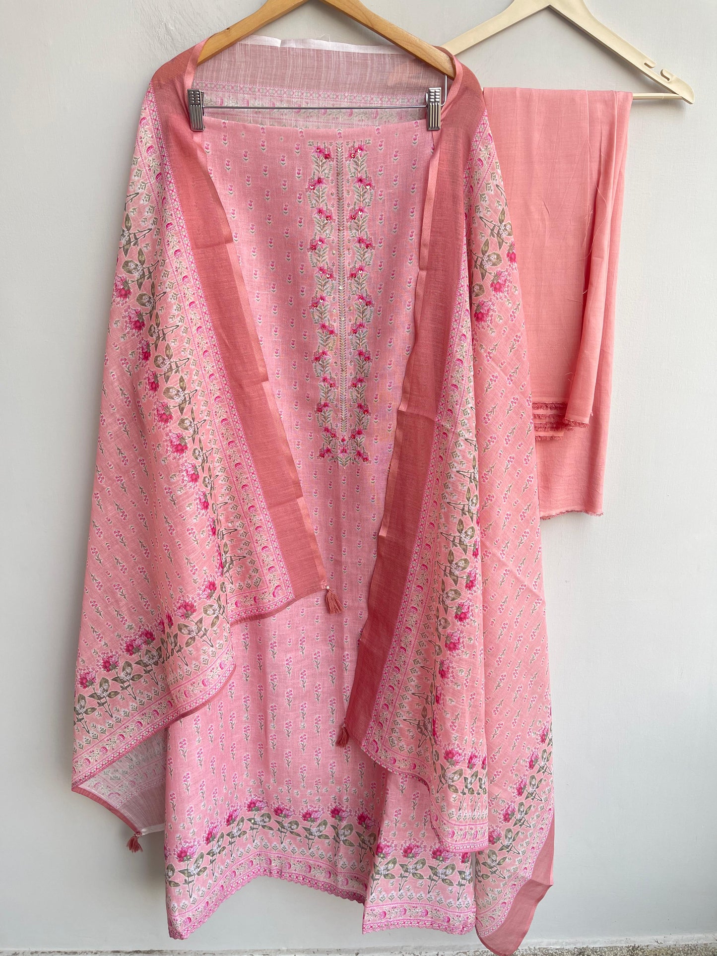 Fine linen printed unstitched ladies suit Rc18461 (c)