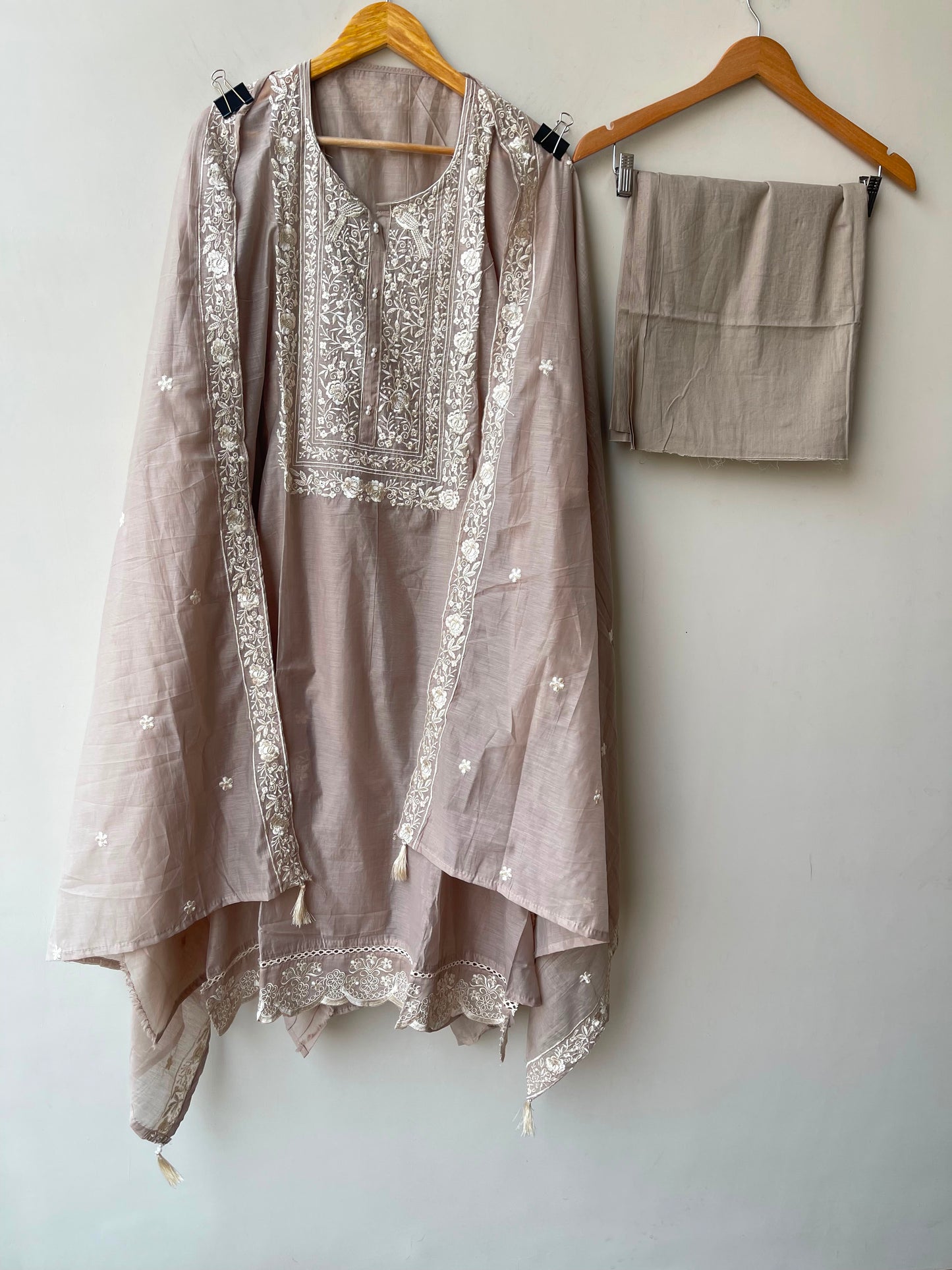 Mul chanderi unstitched ladies suit Rc19012 (c)