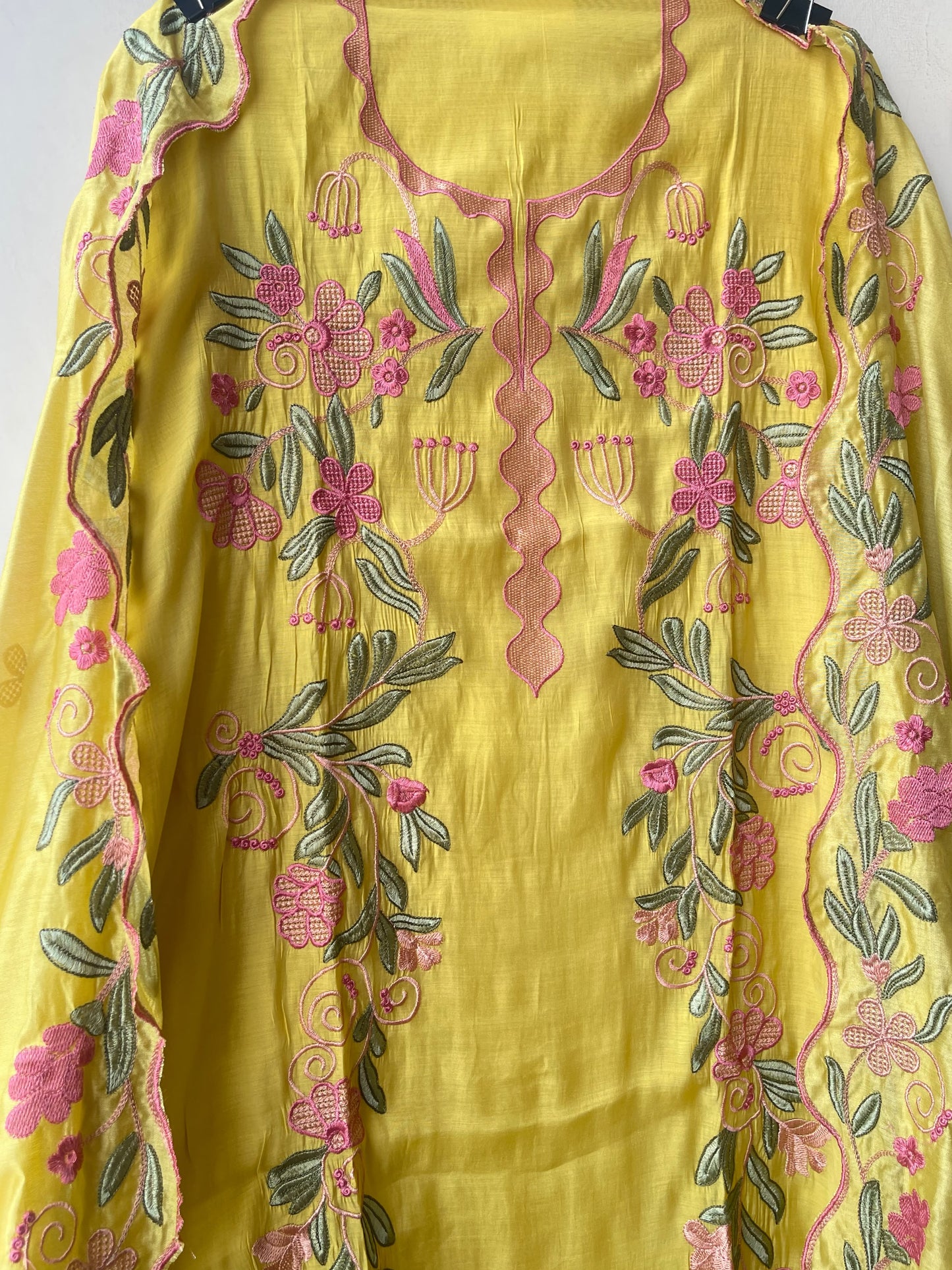 Mul chanderi unstitched ladies suit Rc19308 (b)