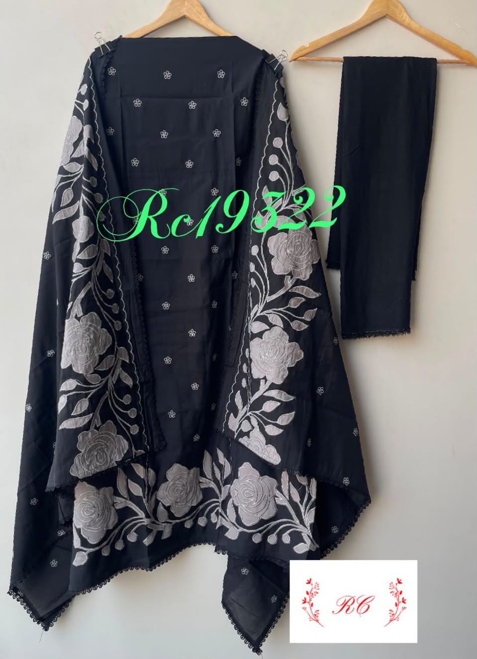 Mul chanderi unstitched ladies suit Rc19322 (b)