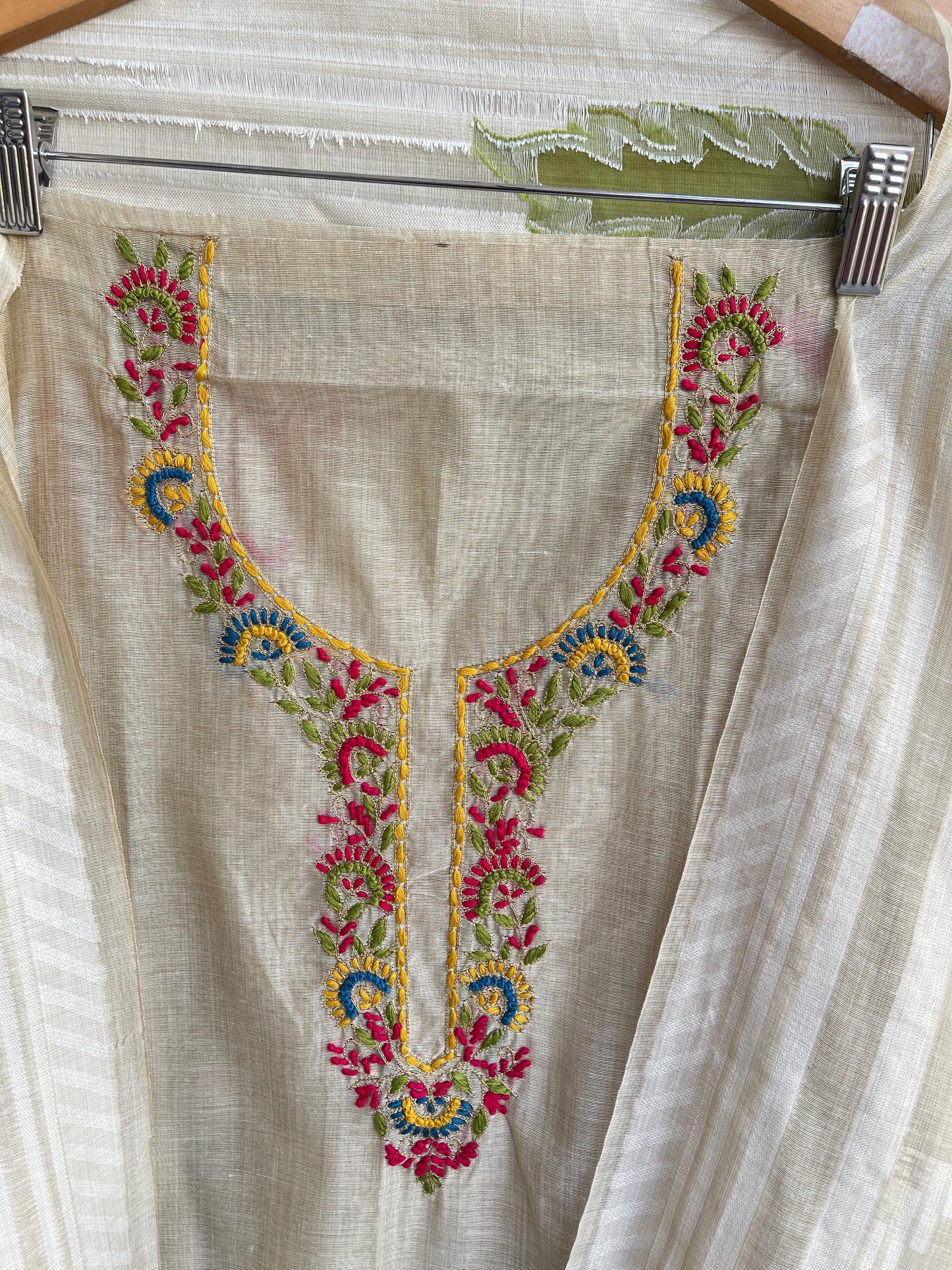 Mul Chanderi Unstitched Ladies Suit RC18566 – view 5