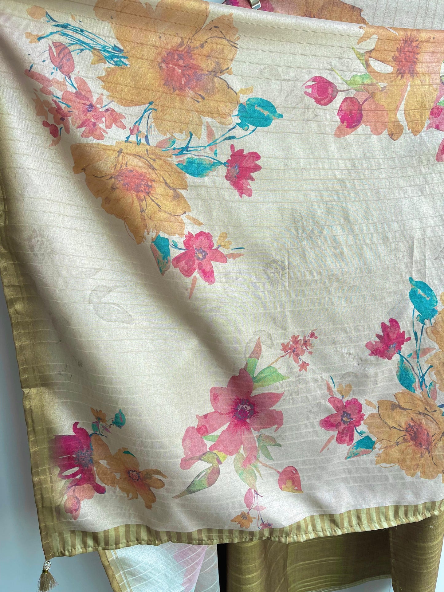 Silk unstitched ladies suit Rc18432 (a)