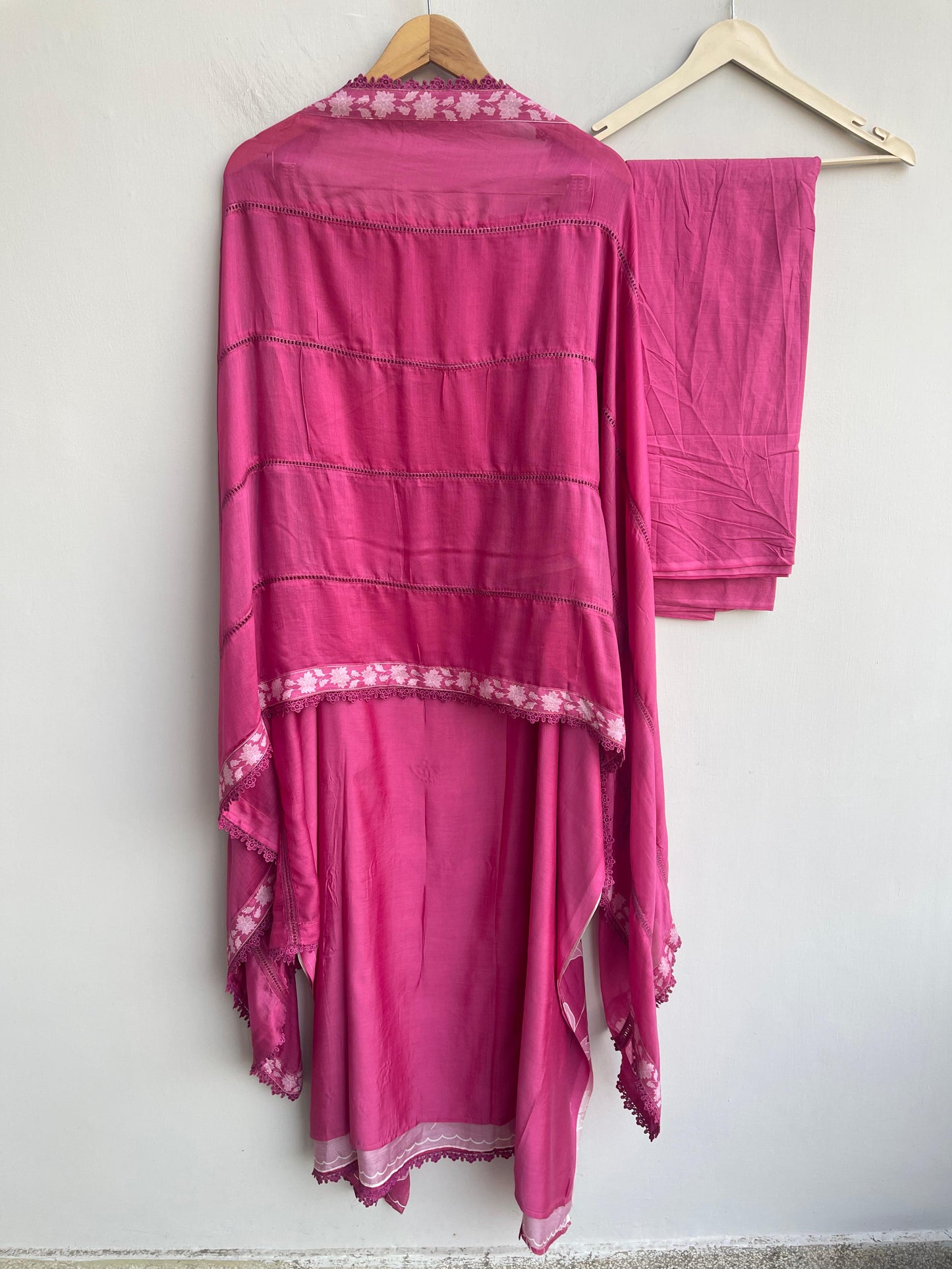 Mul chanderi printed ladies unstitched suit Rc18585