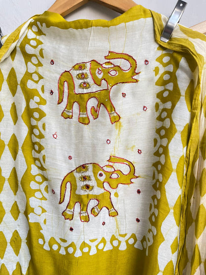 Muslin chanderi unstitched ladies suit Rc18375