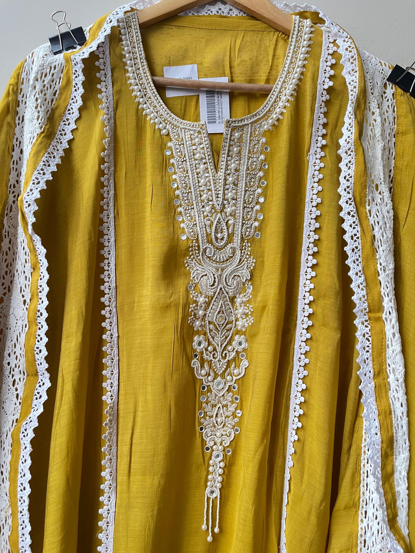 Mul chanderi unstitched ladies suit Rc18930