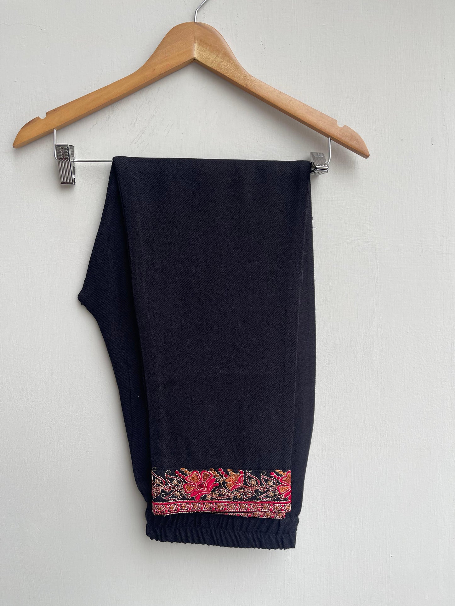 Kashmiri woolen pheron ready coord set Rc18250