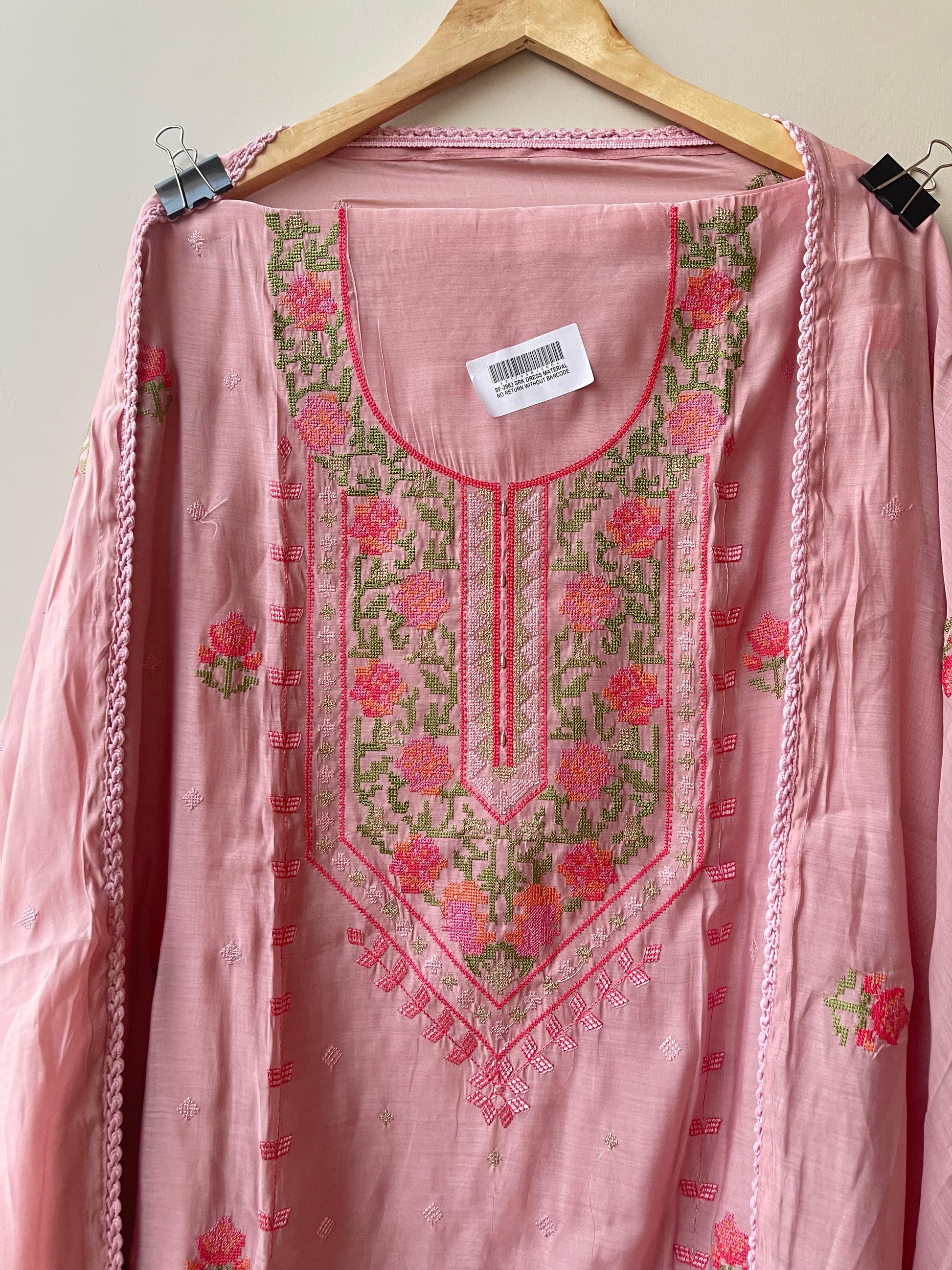 Mul chanderi unstitched salwar suit with resham embroidery and crochet lace – RoyalChicByPriti