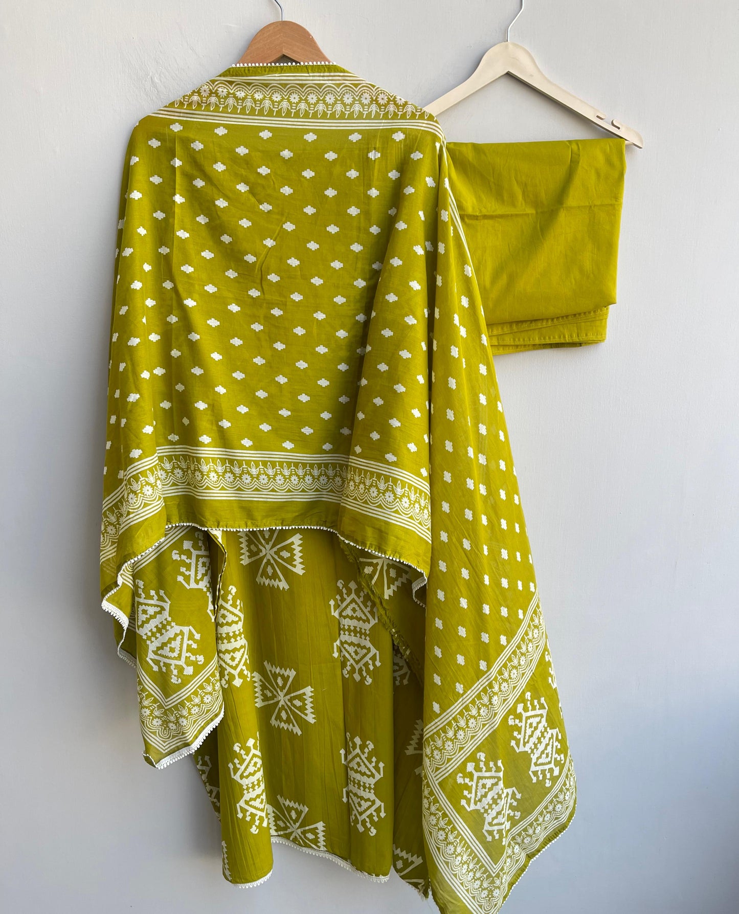 Cotton printed unstitched ladies suit Rc18502 (b)