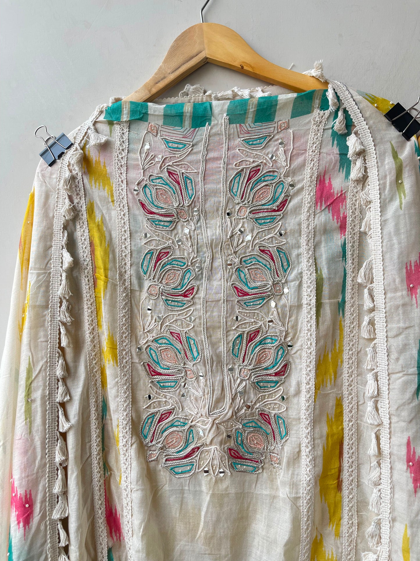 Mul chanderi printed ladies unstitched suit Rc19237 (b)