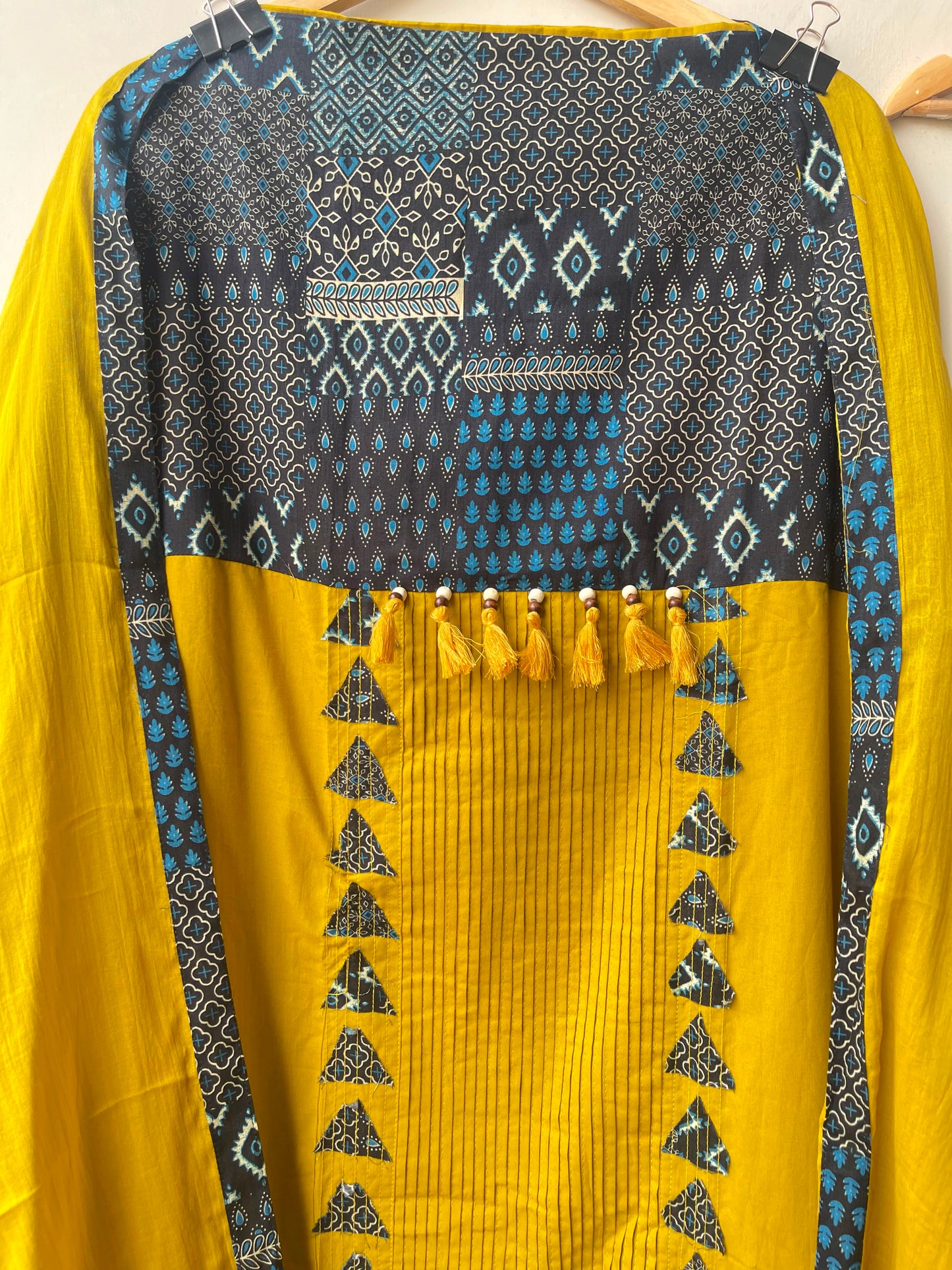 Cotton fabric unstitched ladies suit Rc19052