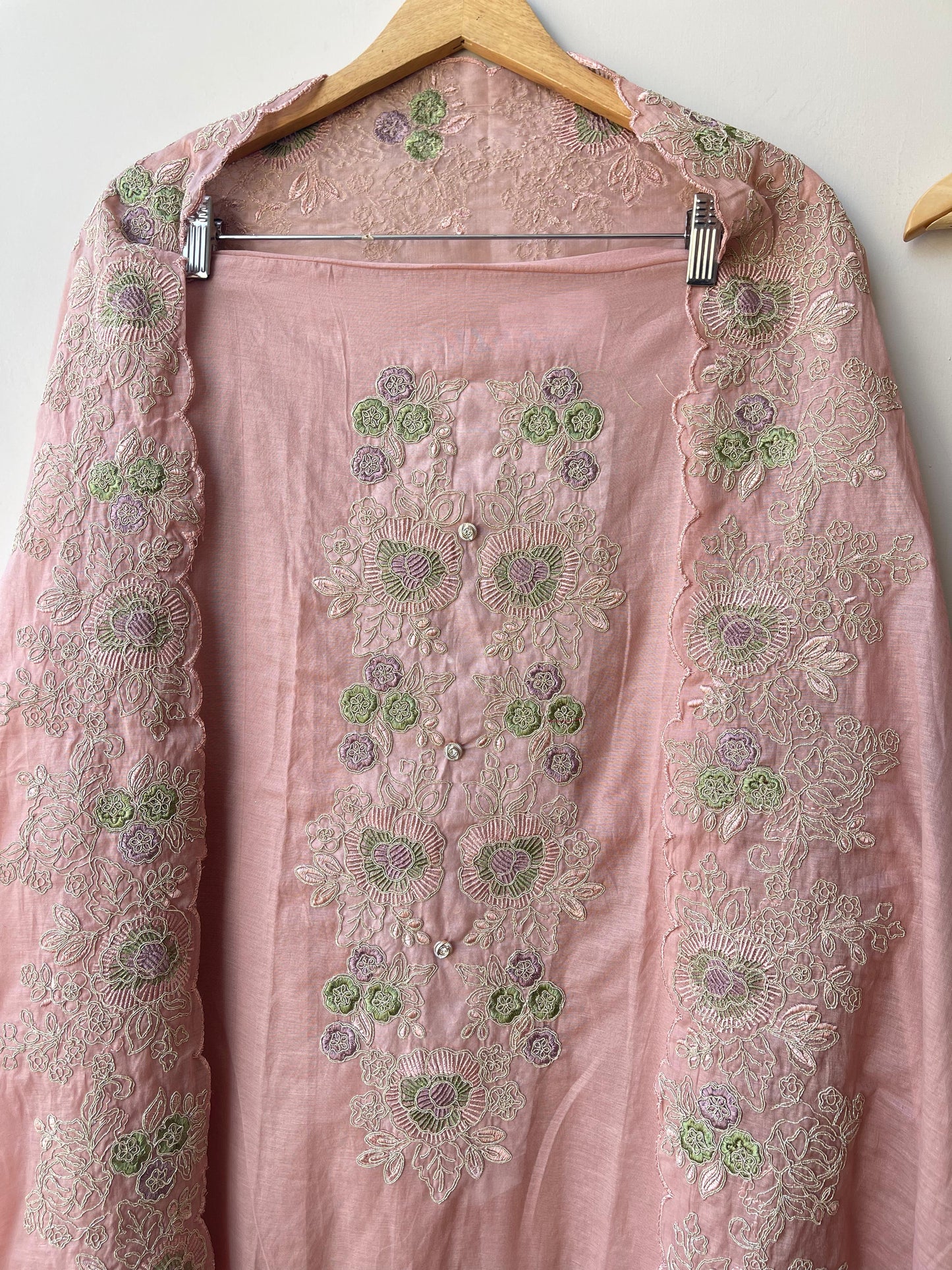 Mul chanderi unstitched ladies suit Rc18762