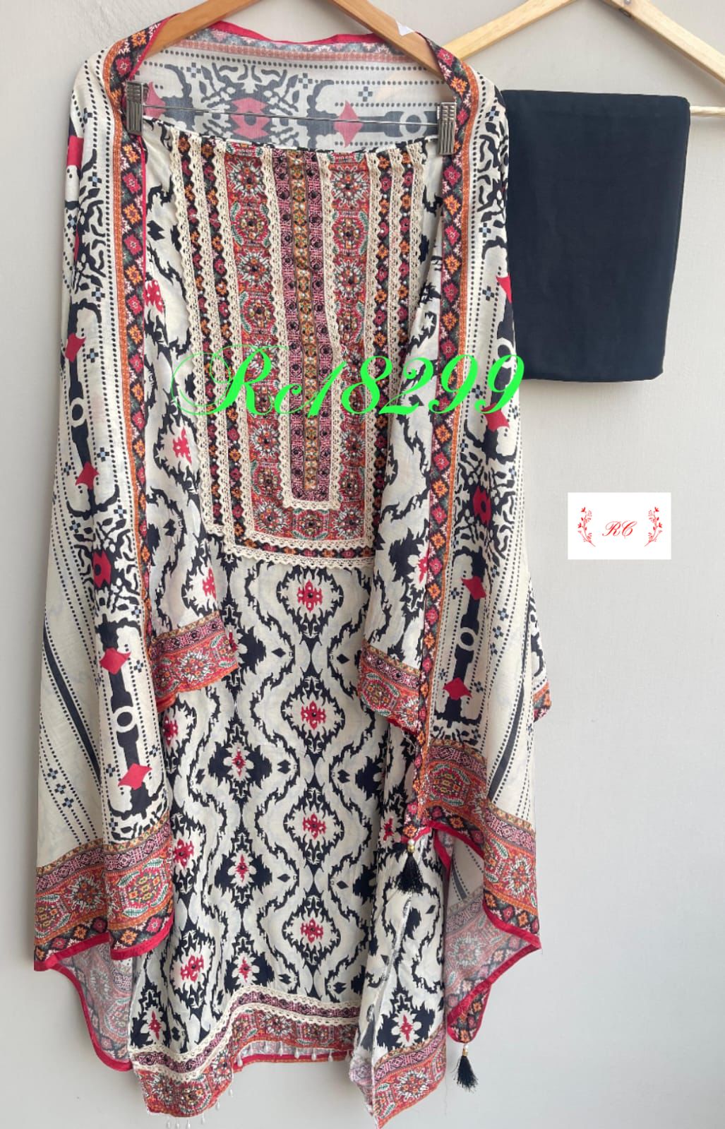Muslin Ikkad Print Unstitched Ladies Suit RC-18299 – view 7