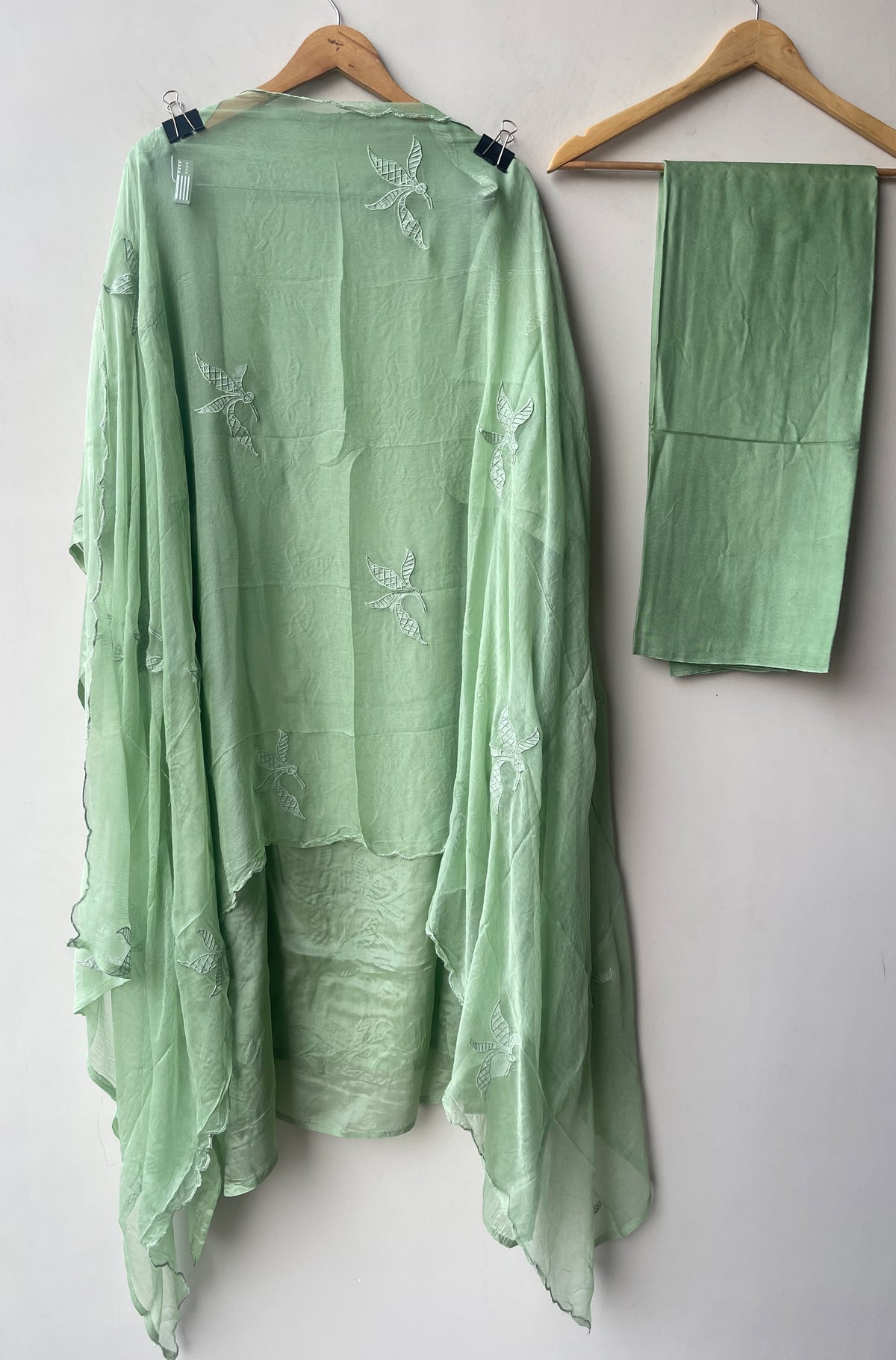 Premium Glass Organza Unstitched 3 Pcs Designer Suit Set