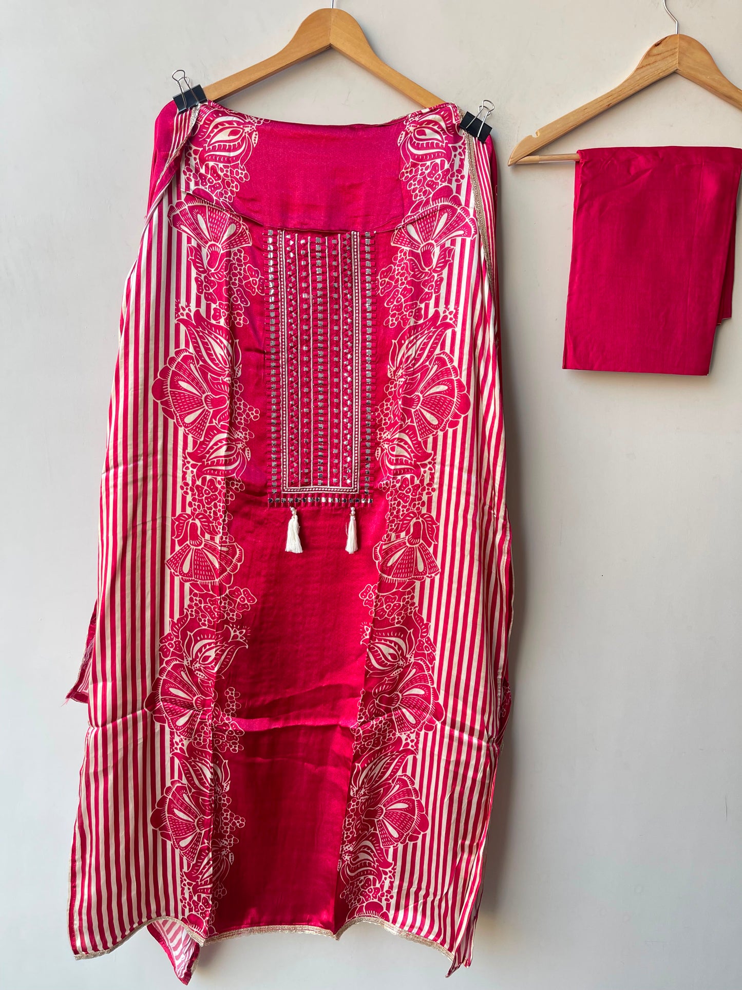 Gajji silk printed unstitched ladies suit Rc19311 (b)