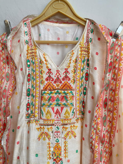 Muslin Printed Unstitched Ladies Suit RC18614 – view 6
