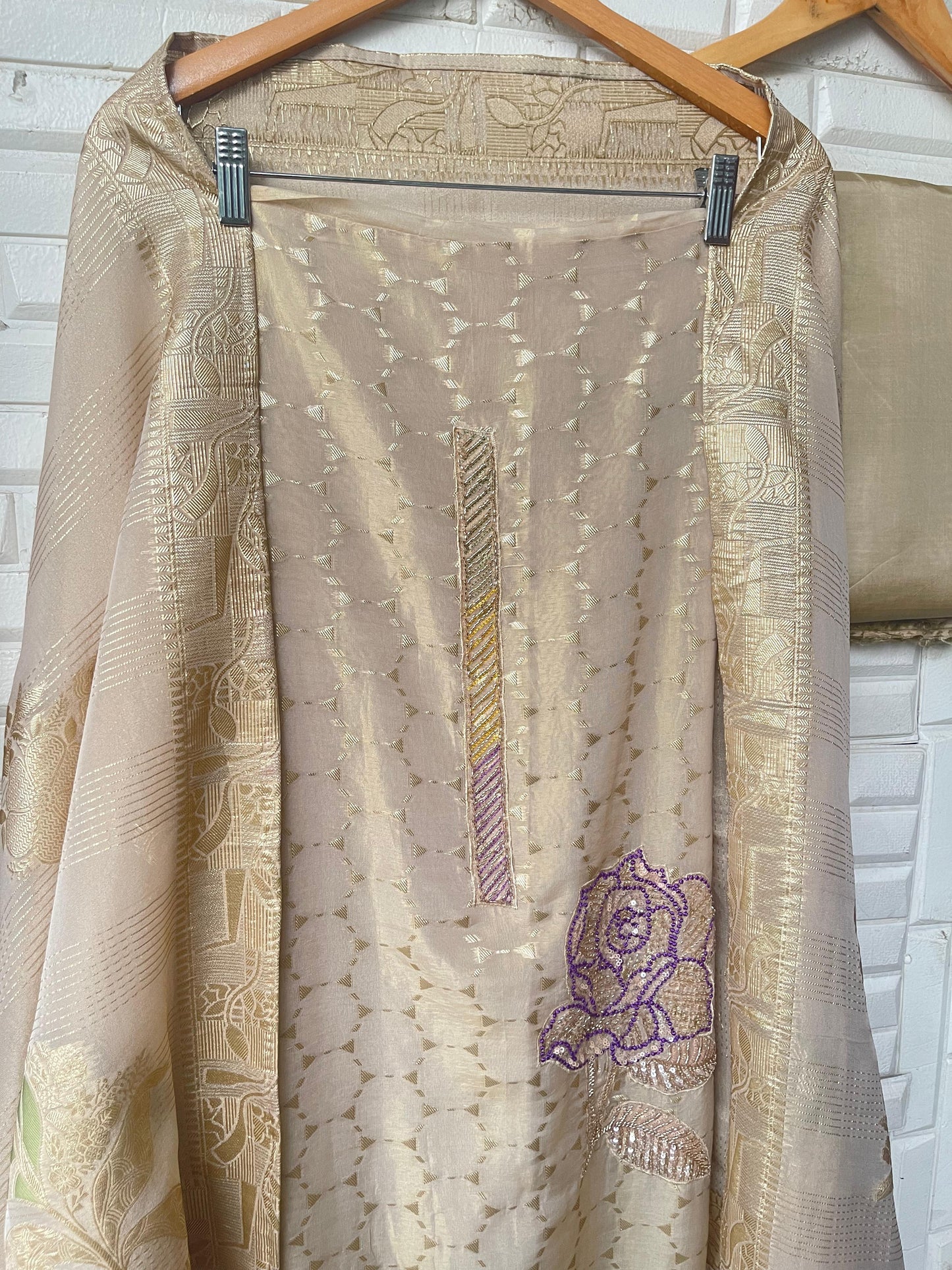 Banarasi shimmer silk unstitched ladies suit Rc17761 (a)