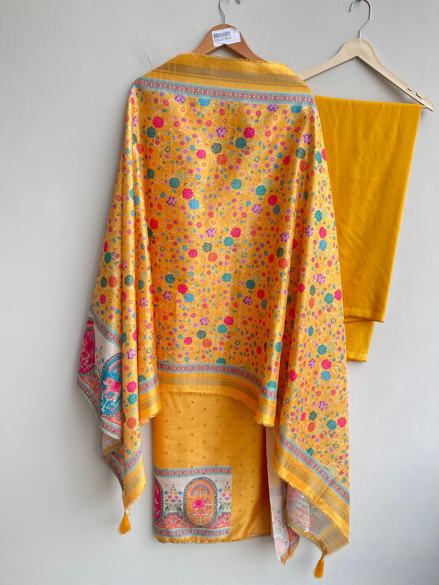 Banarasi shimmer linen unstitched ladies suit Rc18354 (a)