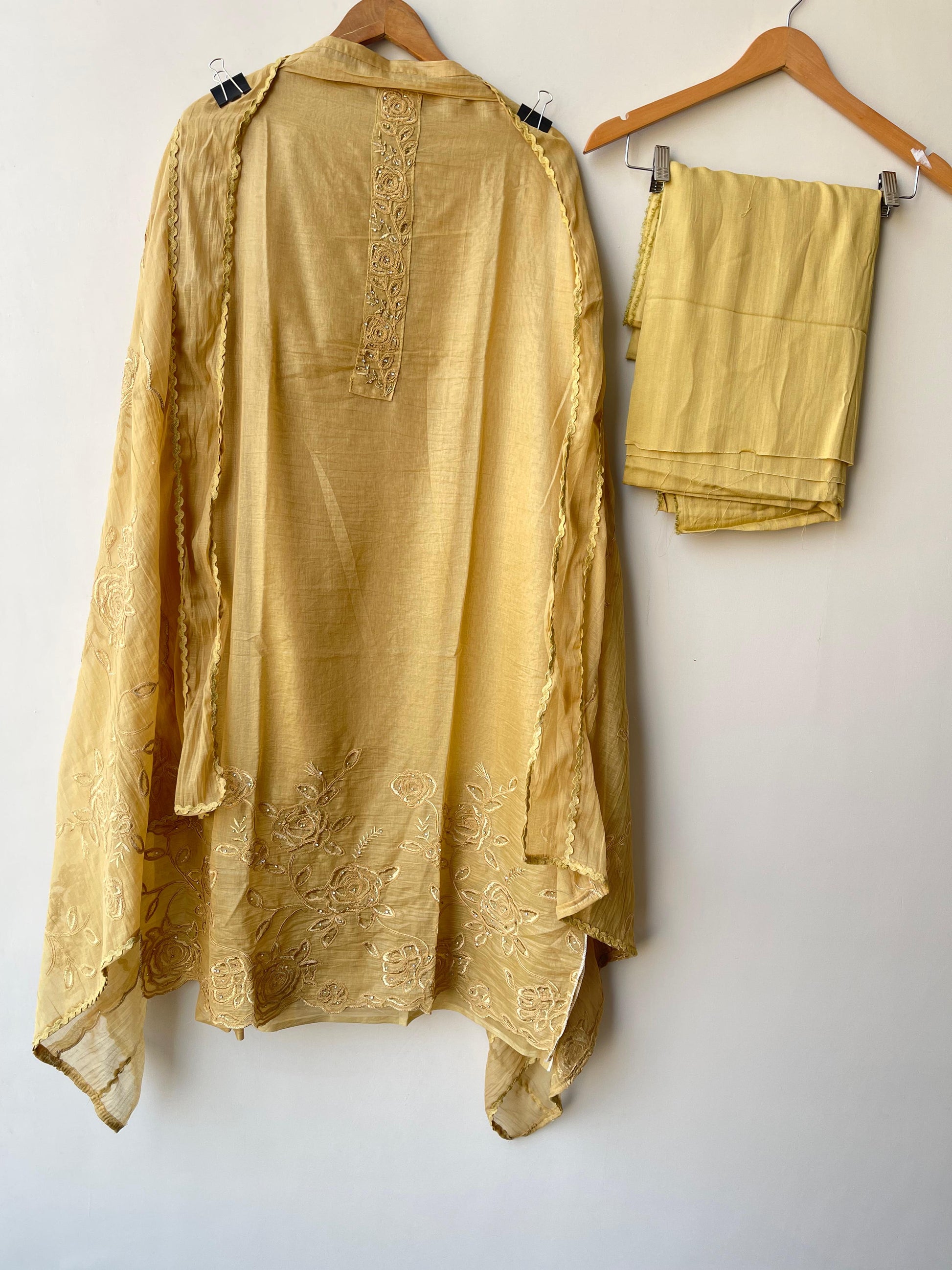 Mul Chanderi Unstitched Ladies Suit RC18842 – view 5