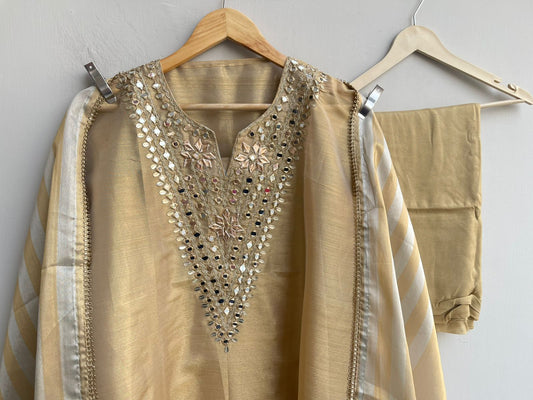 Chanderi silk unstitched ladies suit Rc18440