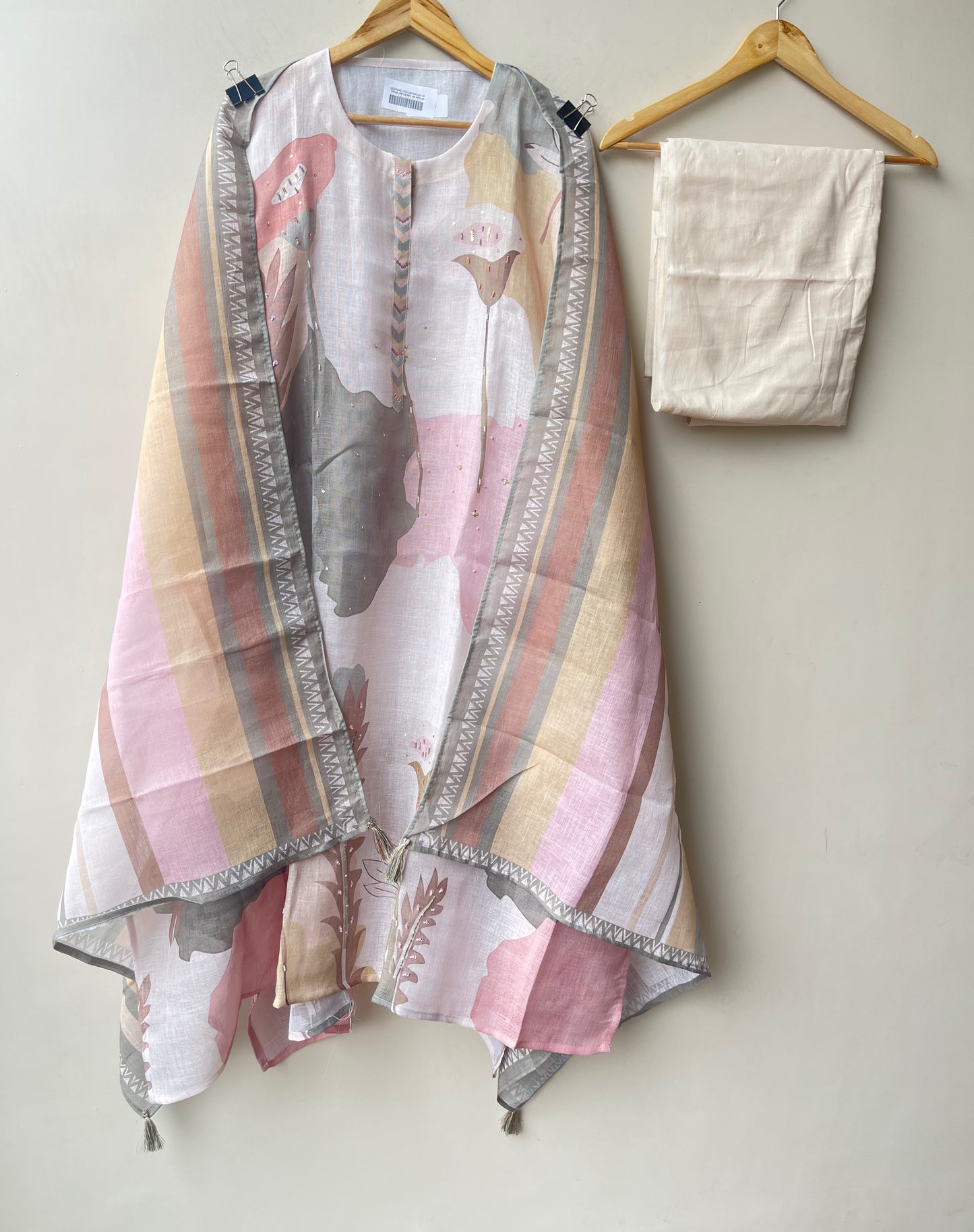 Linen printed fabric ladies unstitched suit Rc19042