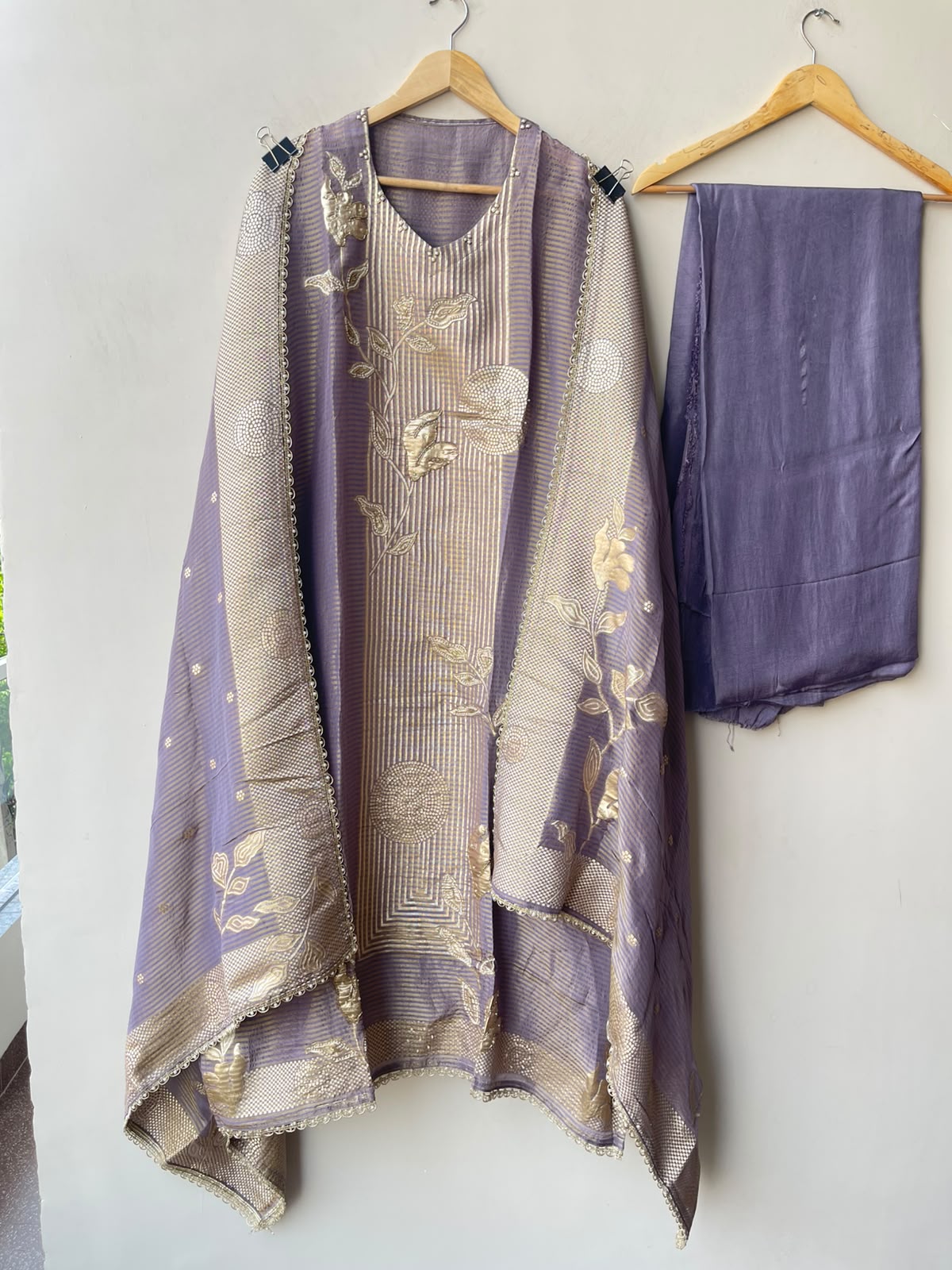 Banarasi shimmer silk ladies unstitched suit Rc19303 (a)