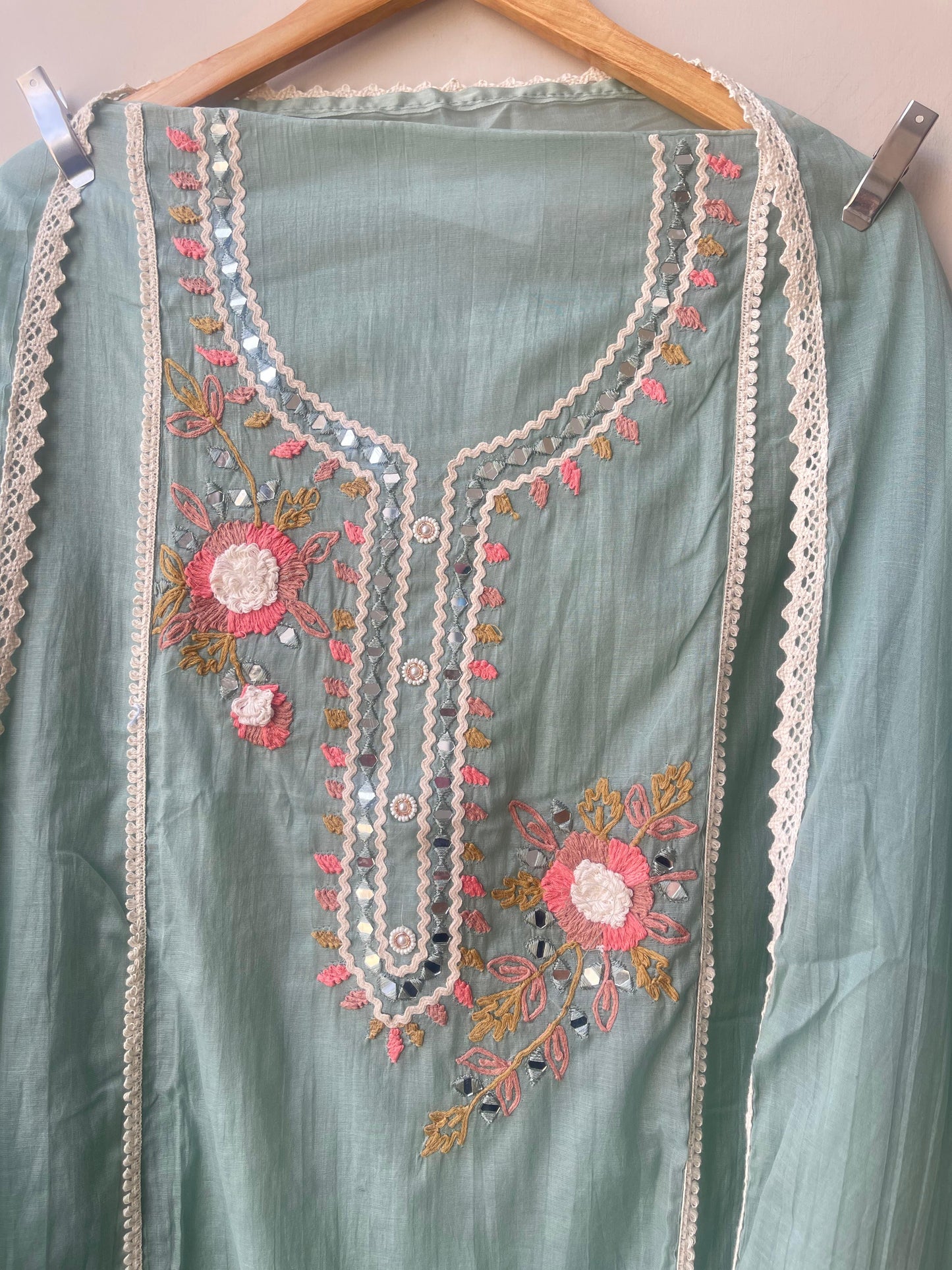Mul chanderi unstitched ladies suit Rc18948