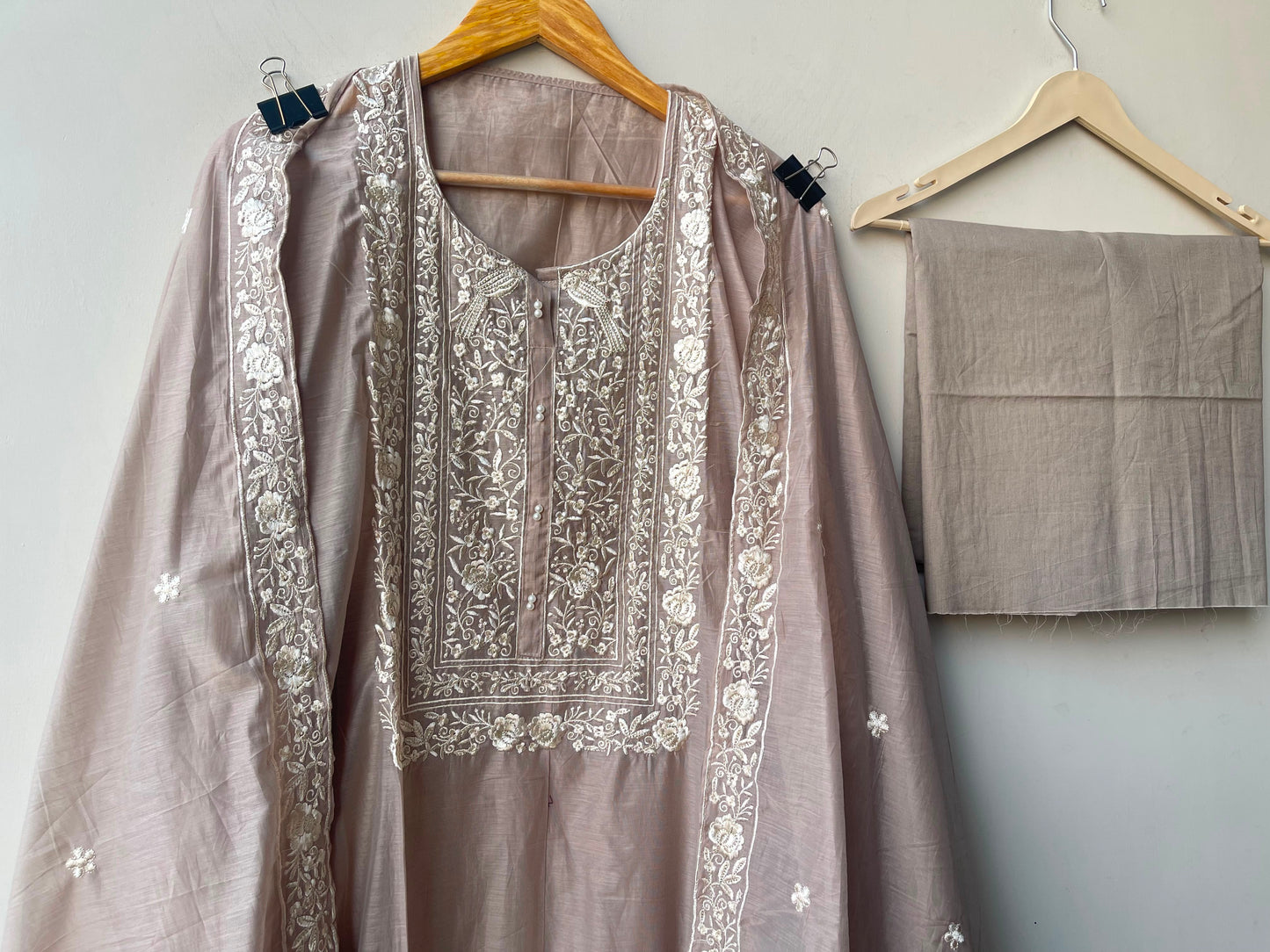 Mul chanderi unstitched ladies suit