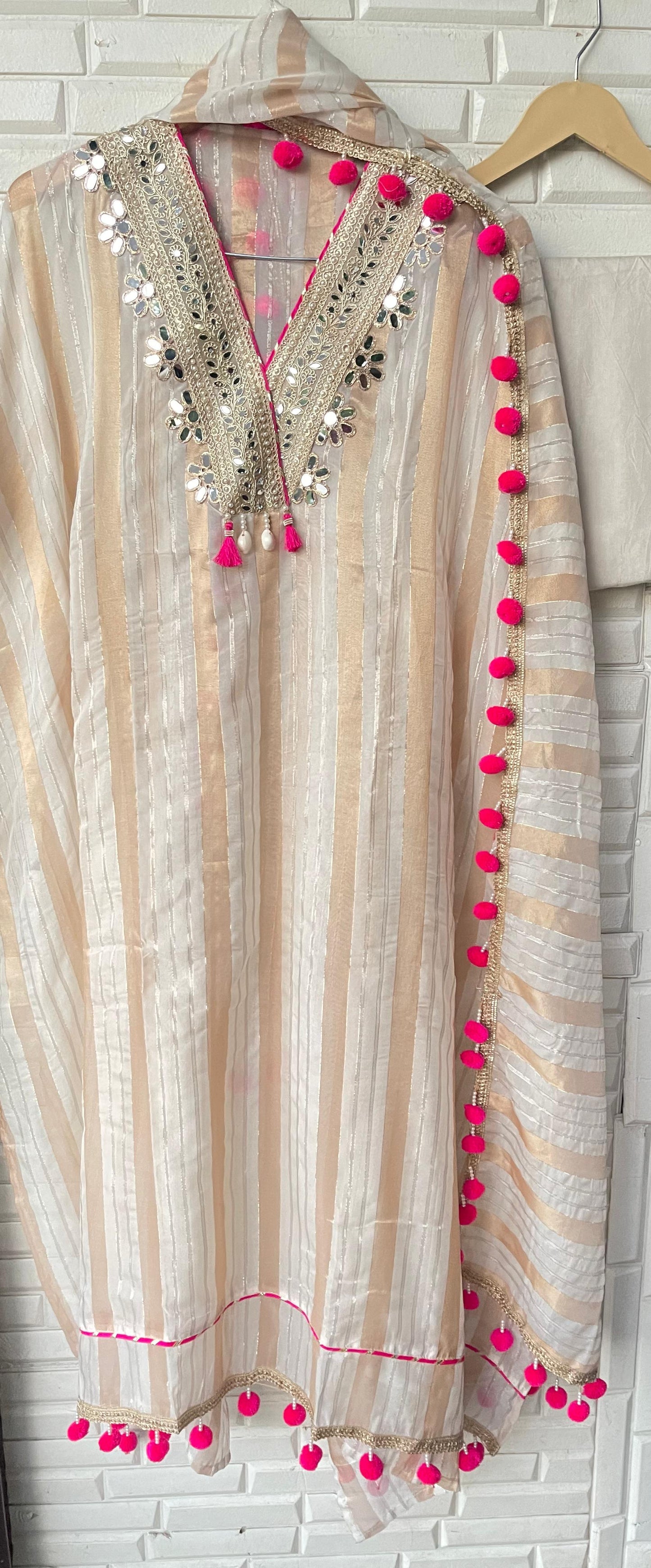 Banarasi shimmer silk unstitched ladies suit Rc17803