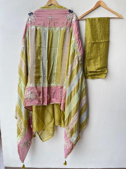 Shimmer silk unstitched ladies suit